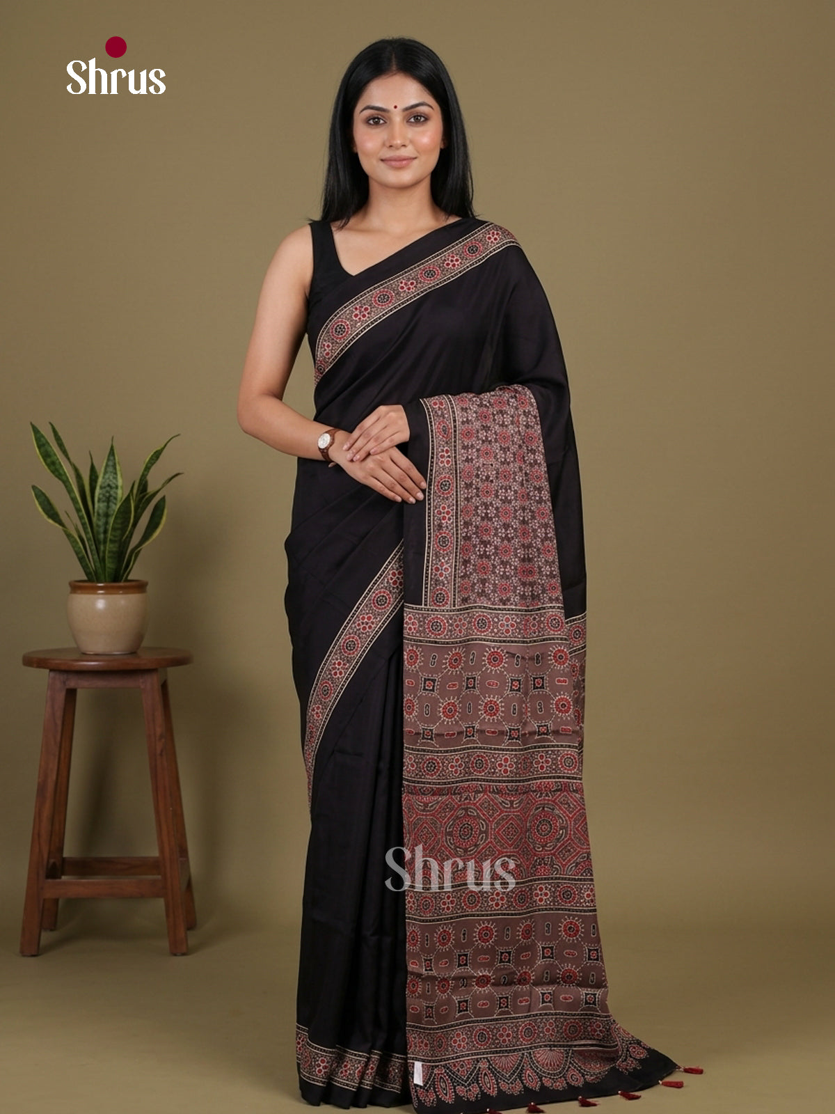 Modal Silk Saree - EFS27478