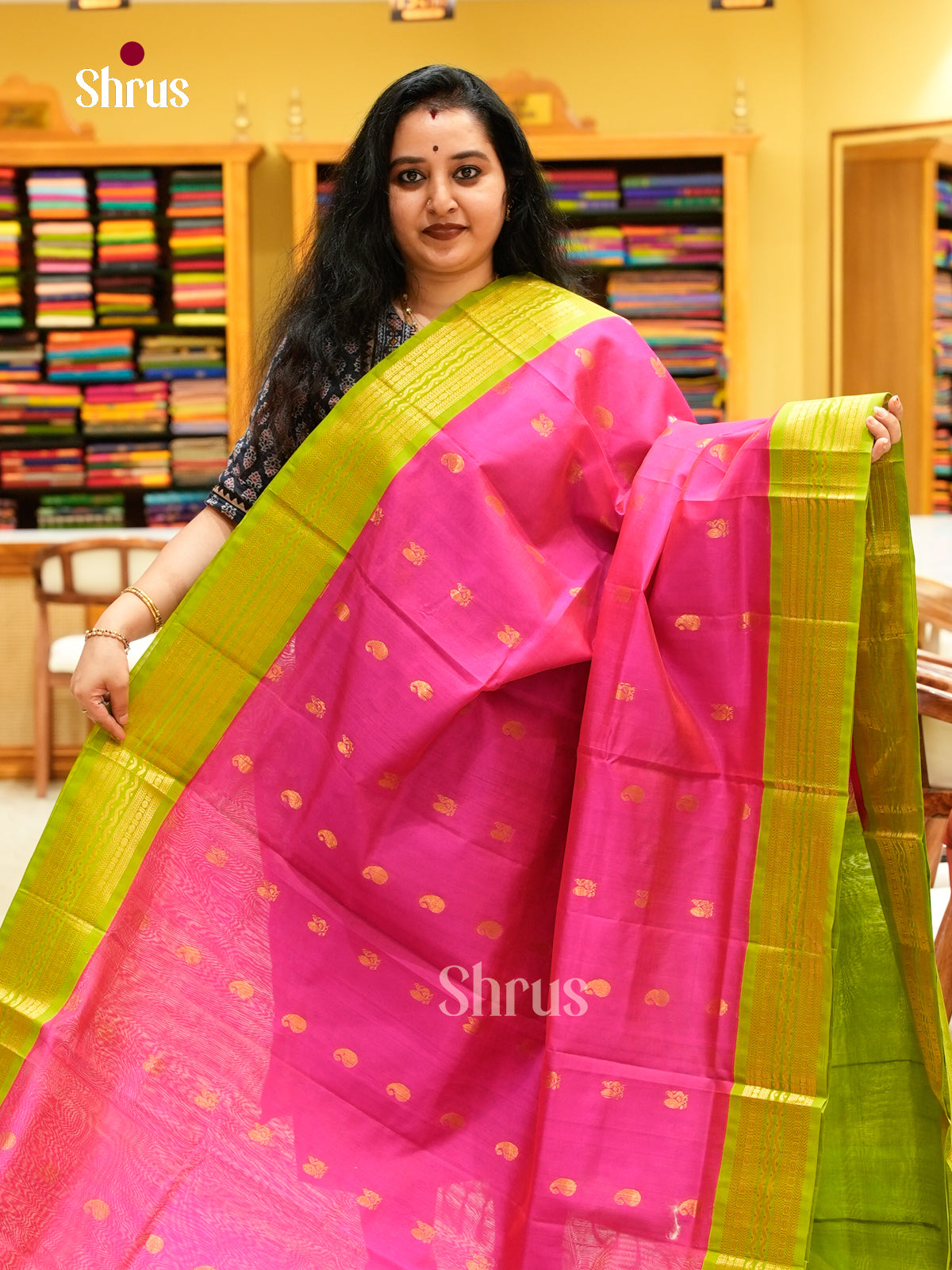 Pink Silk Cotton Saree with Peacock Buttas | Green Contrast Border