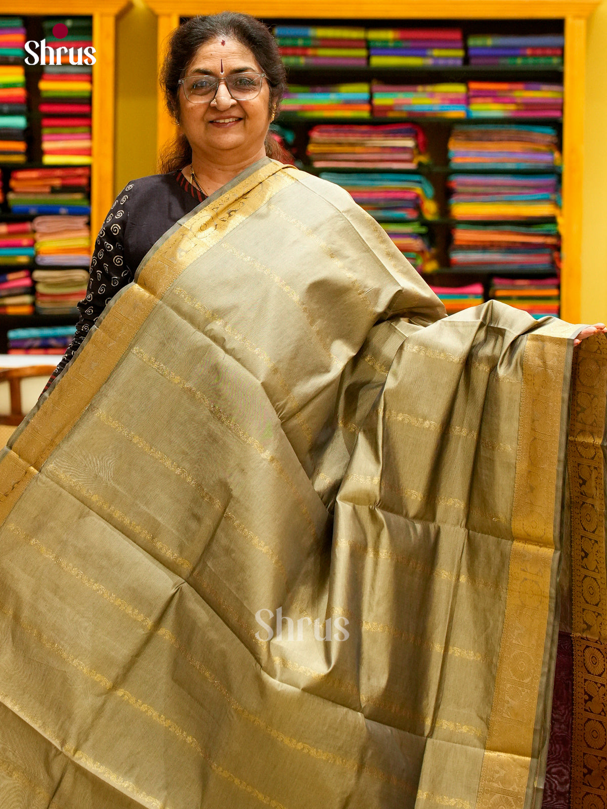 Grey Halfpure Silk Cotton Saree with Floral Buttas | Maroon Contrast Border