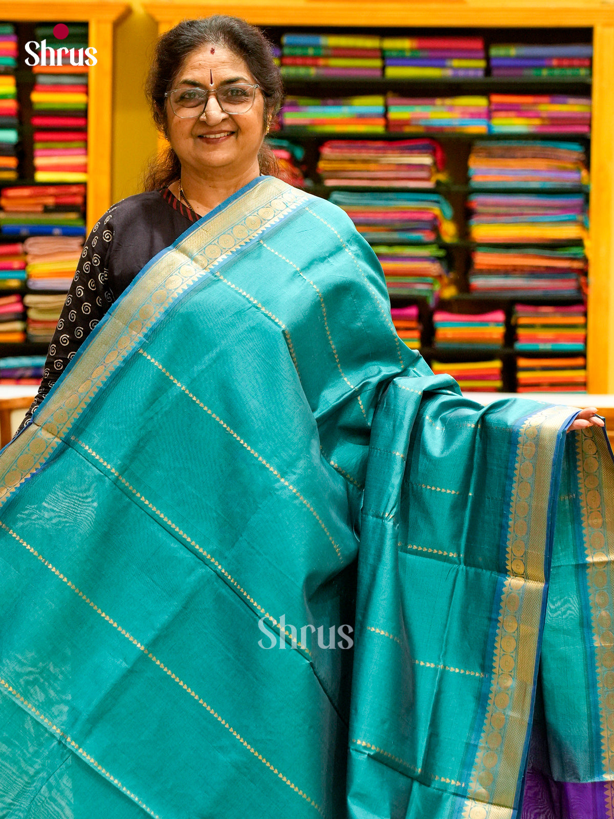 Green Halfpure Silk Cotton Saree with Lines and Vaira Oosi | Violet Contrast Border - Shop on Shrus.com
