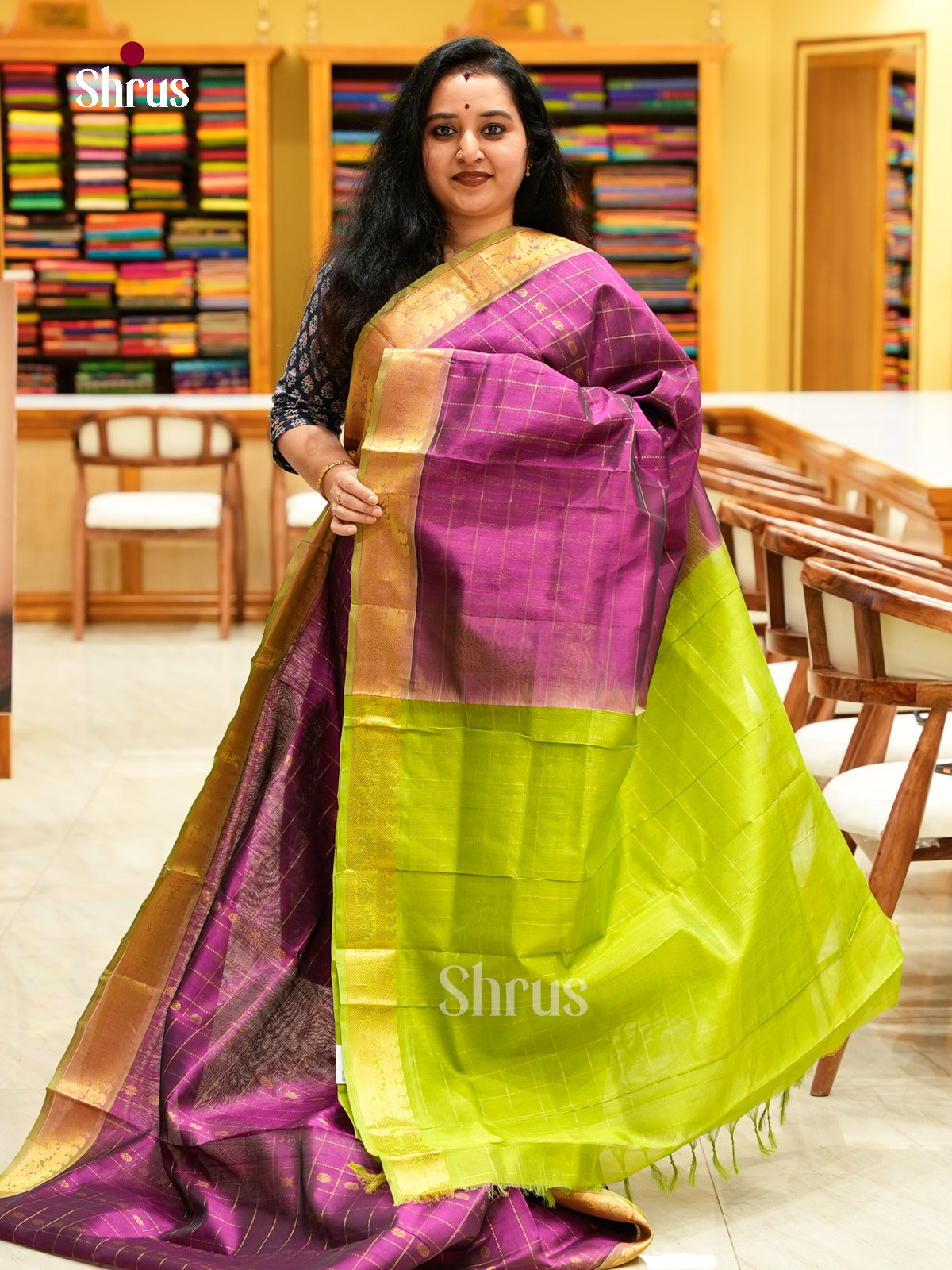 Wine Silk Cotton Saree with Floral Buttas | Green Contrast Border