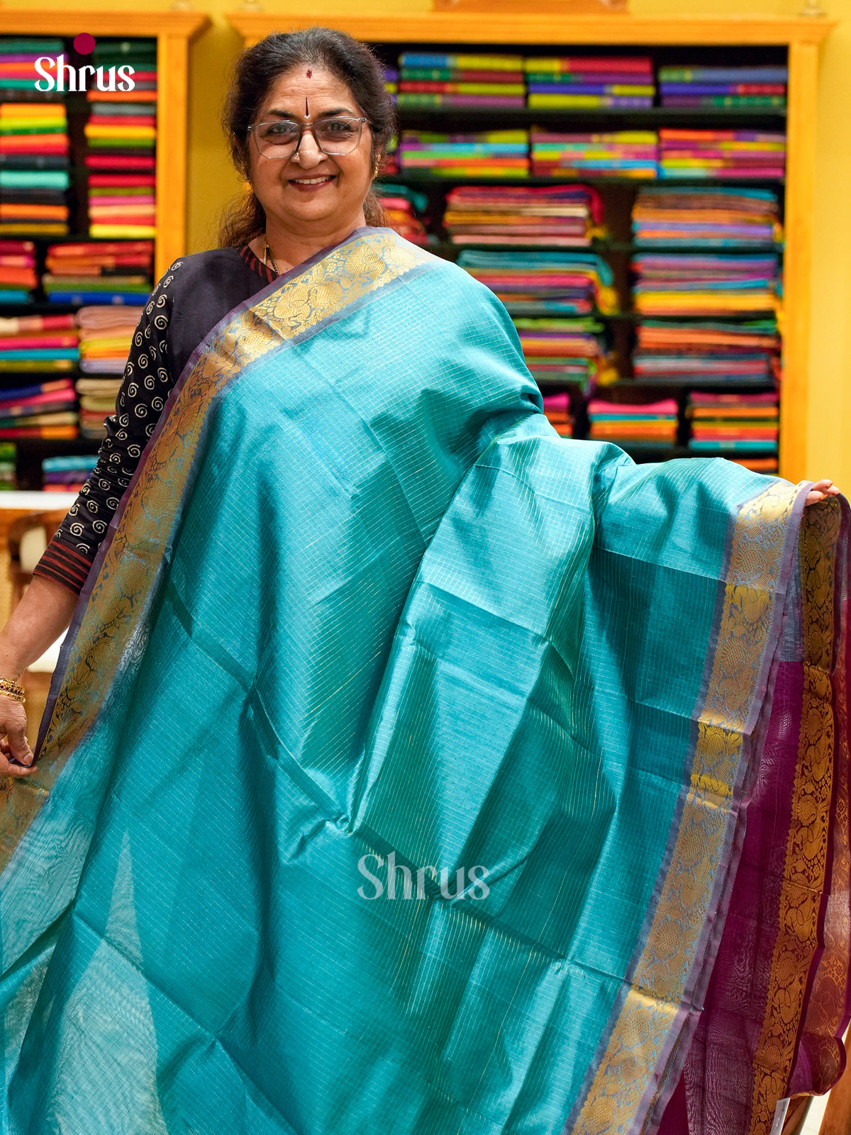 Rama Green Silk Cotton Saree with Checks | Magenta Contrast Border - Shop on Shrus.com