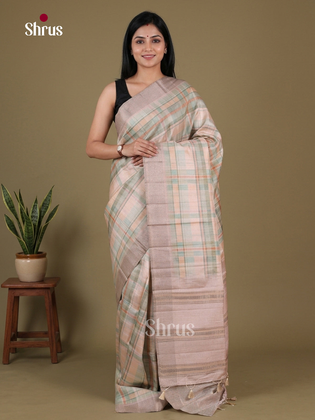Semi matka Saree - EFS30026