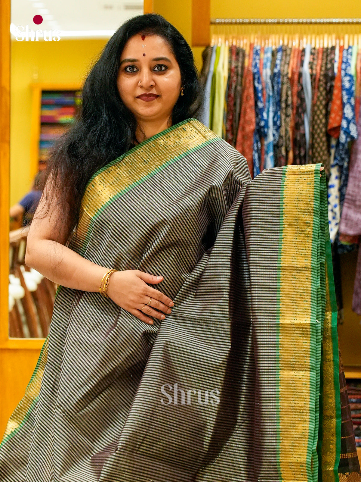 Grey Silk Cotton Saree with Lines and Vaira Oosi | Bottle Green Contrast Border