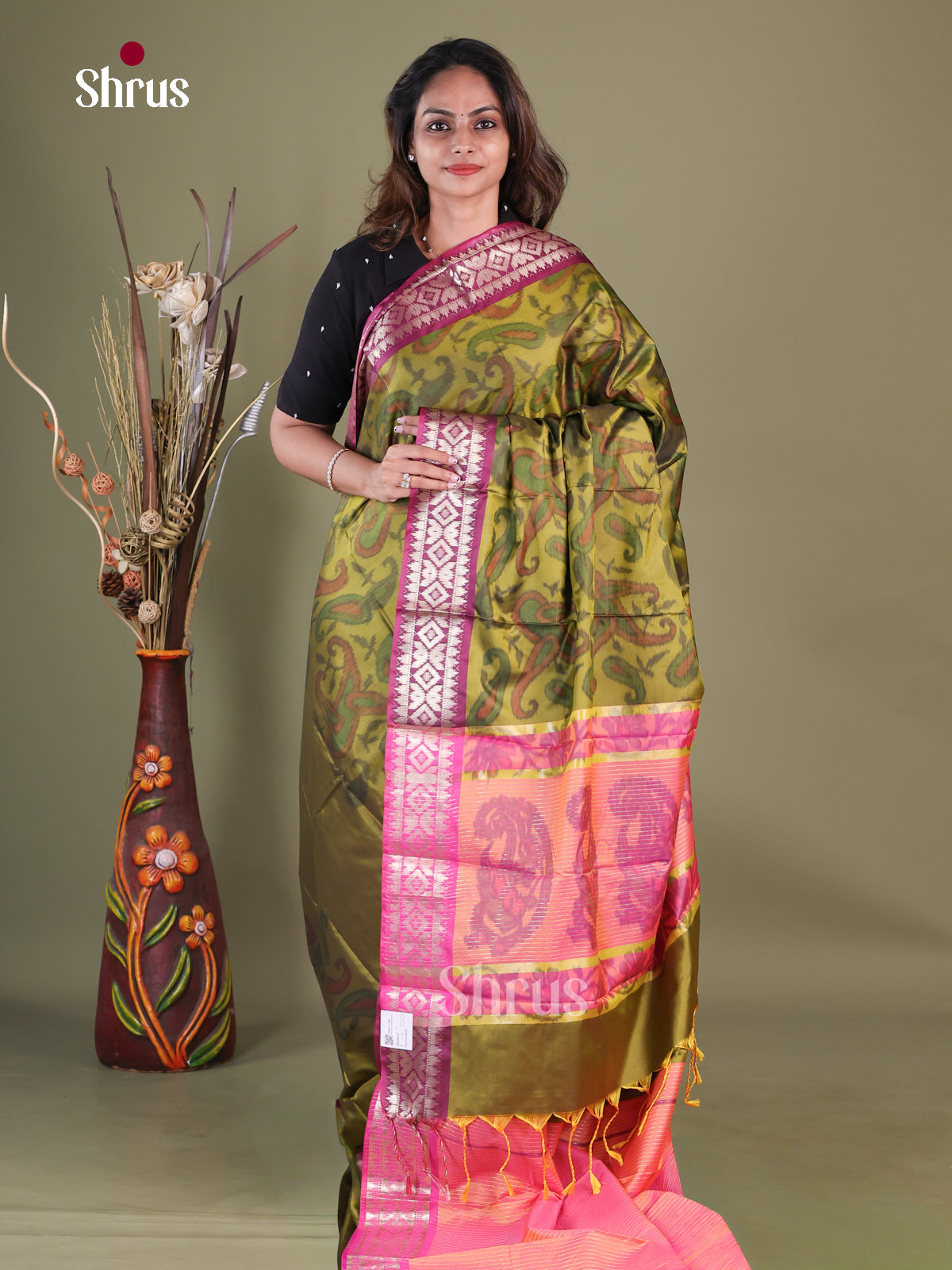 Semi Pochampally Saree - EFS30314