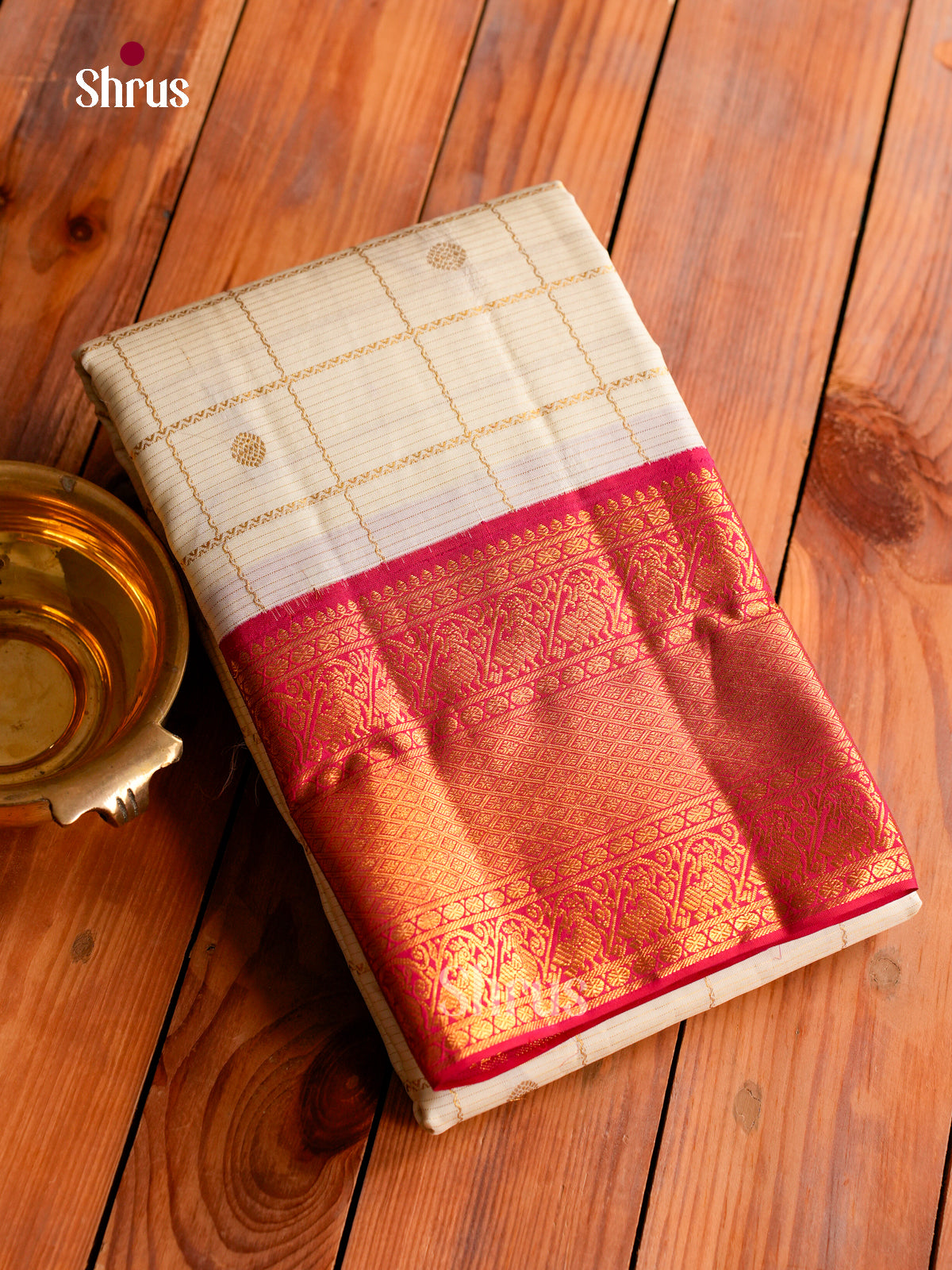 Kanchipuram silk Saree - EFS30356