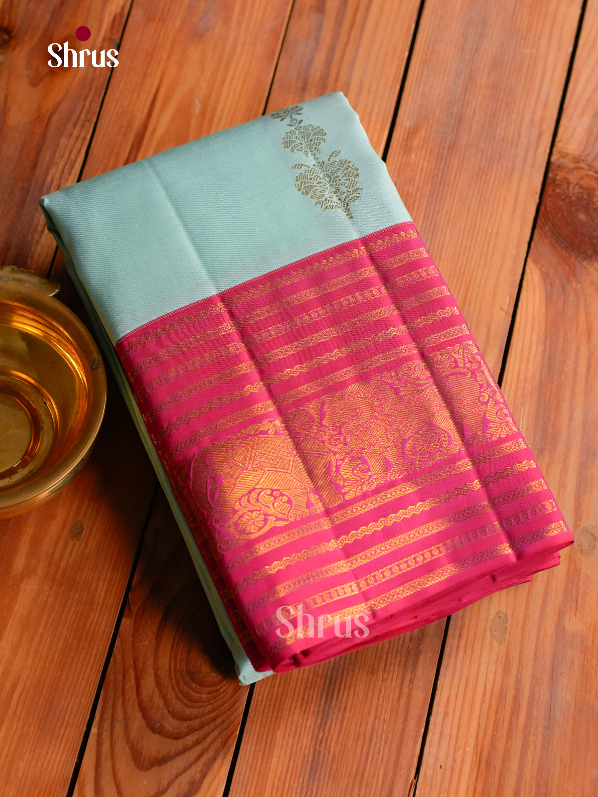 Kanchipuram silk Saree - EFS30363