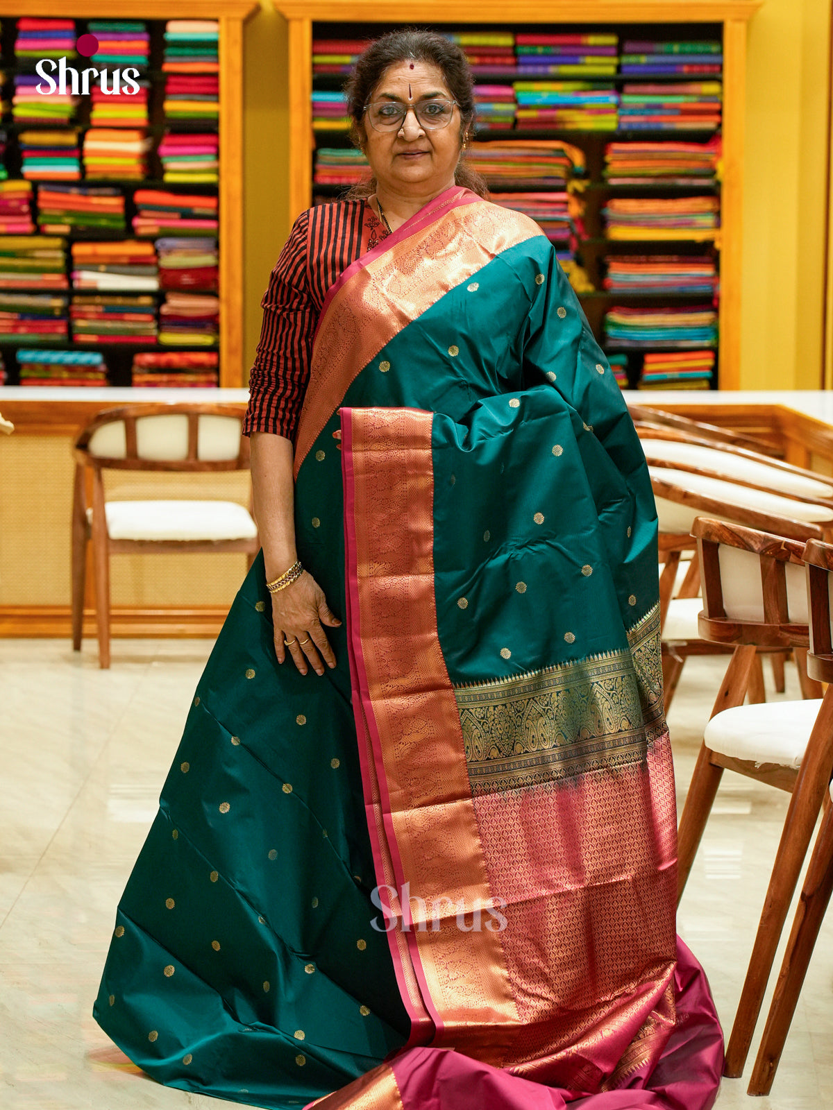 Dark Green Halfpure Kanchipuram Silk Saree with Floral Buttas | Pink Contrast Border