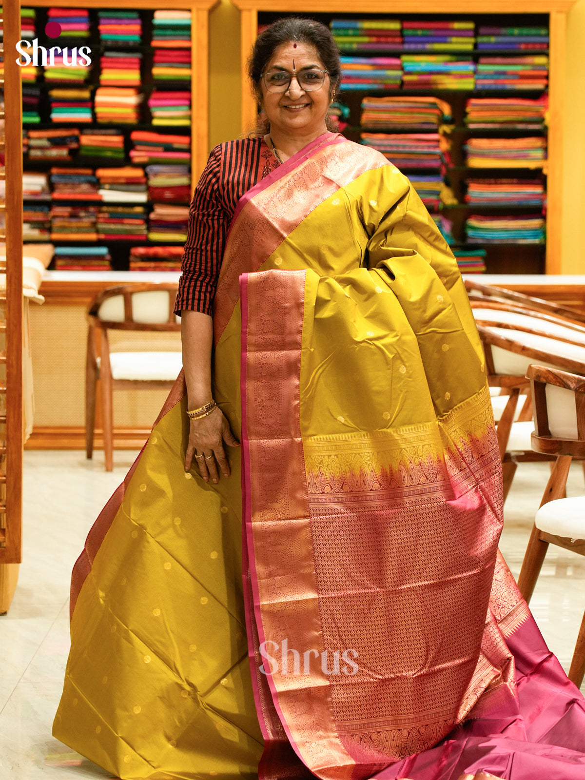 Lime Green Halfpure Kanchipuram Silk Saree with Floral Buttas | Pink Contrast Border