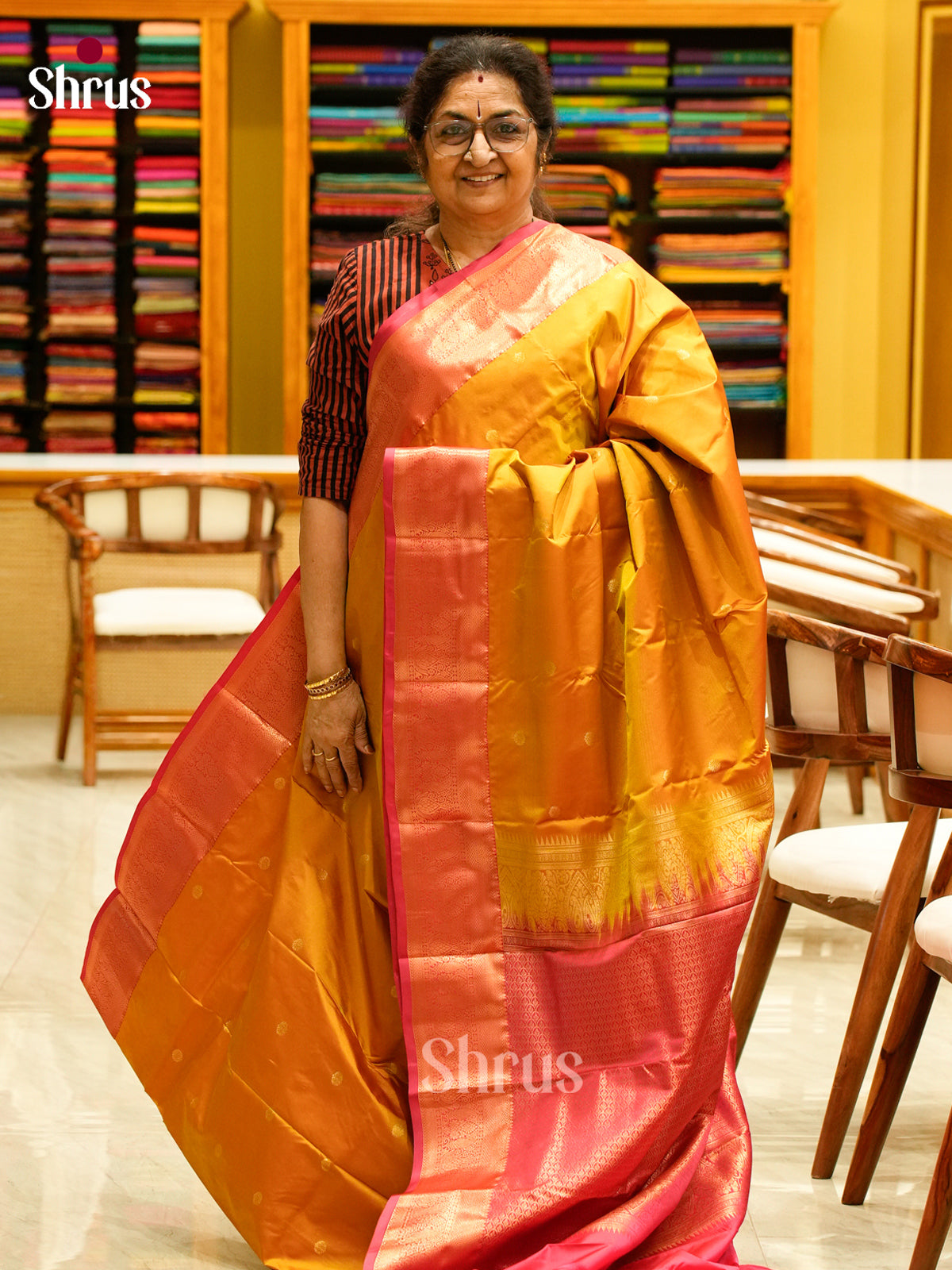 Dual Tone [Color] Halfpure Kanchipuram Silk Saree with Floral Buttas | Pink Contrast Border