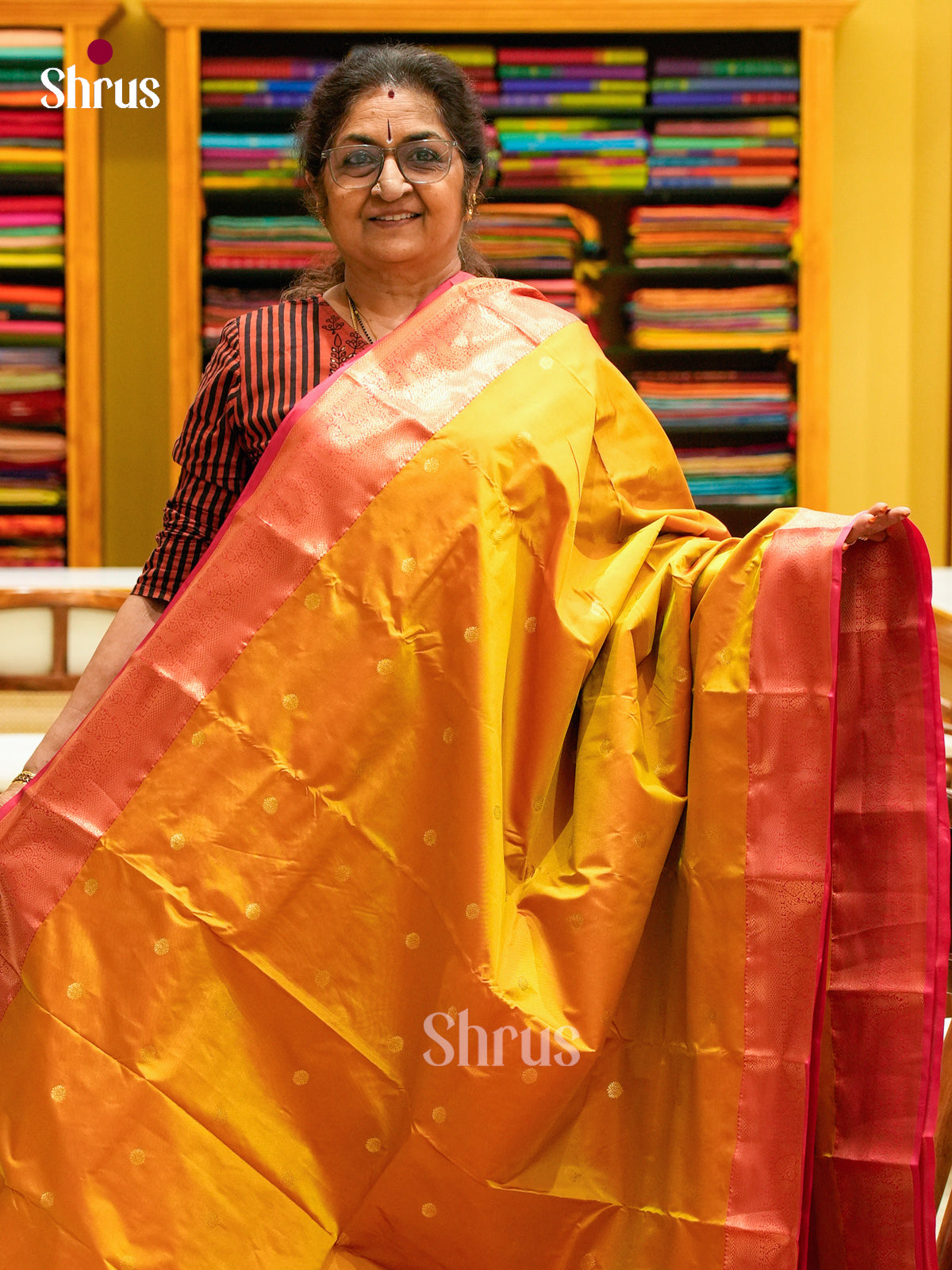 Dual Tone [Color] Halfpure Kanchipuram Silk Saree with Floral Buttas | Pink Contrast Border