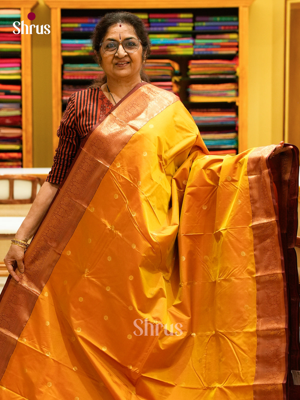 Dual Tone [Color] Halfpure Kanchipuram Silk Saree with Floral Buttas | Dark Brown Contrast Border