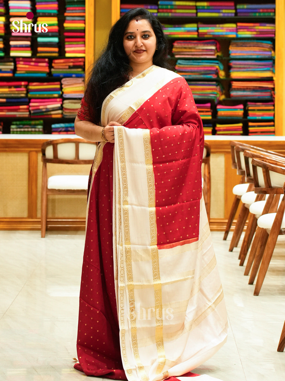 Red Mysore Silk Saree with Floral Buttas | Off-White Contrast Border