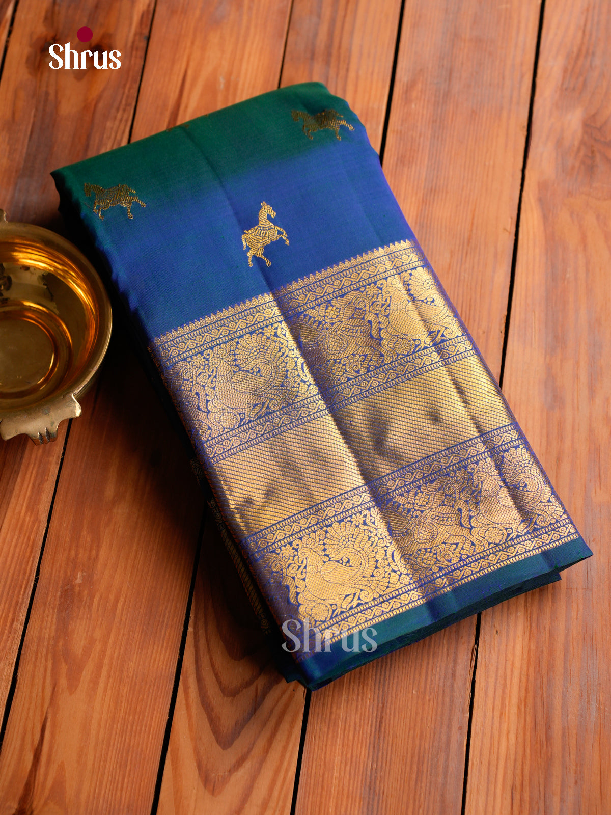 Kanchipuram silk Saree - EGS03106