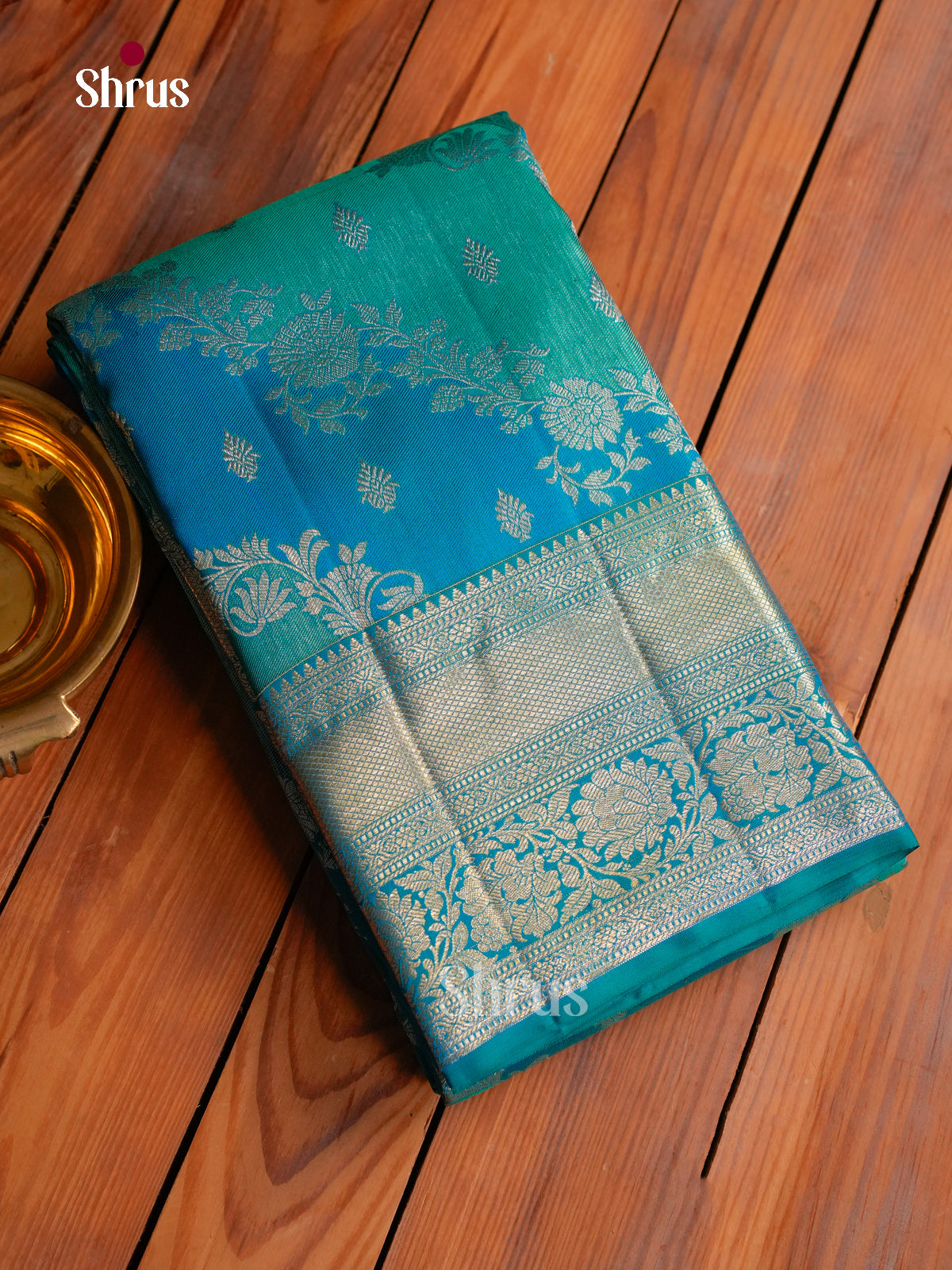 Kanchipuram silk Saree - EGS03119