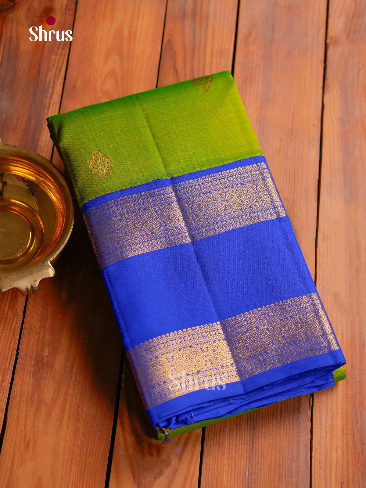 Kanchipuram silk Saree - EGS03216