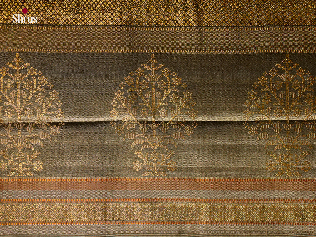 Kanchipuram silk Saree - EGS03227