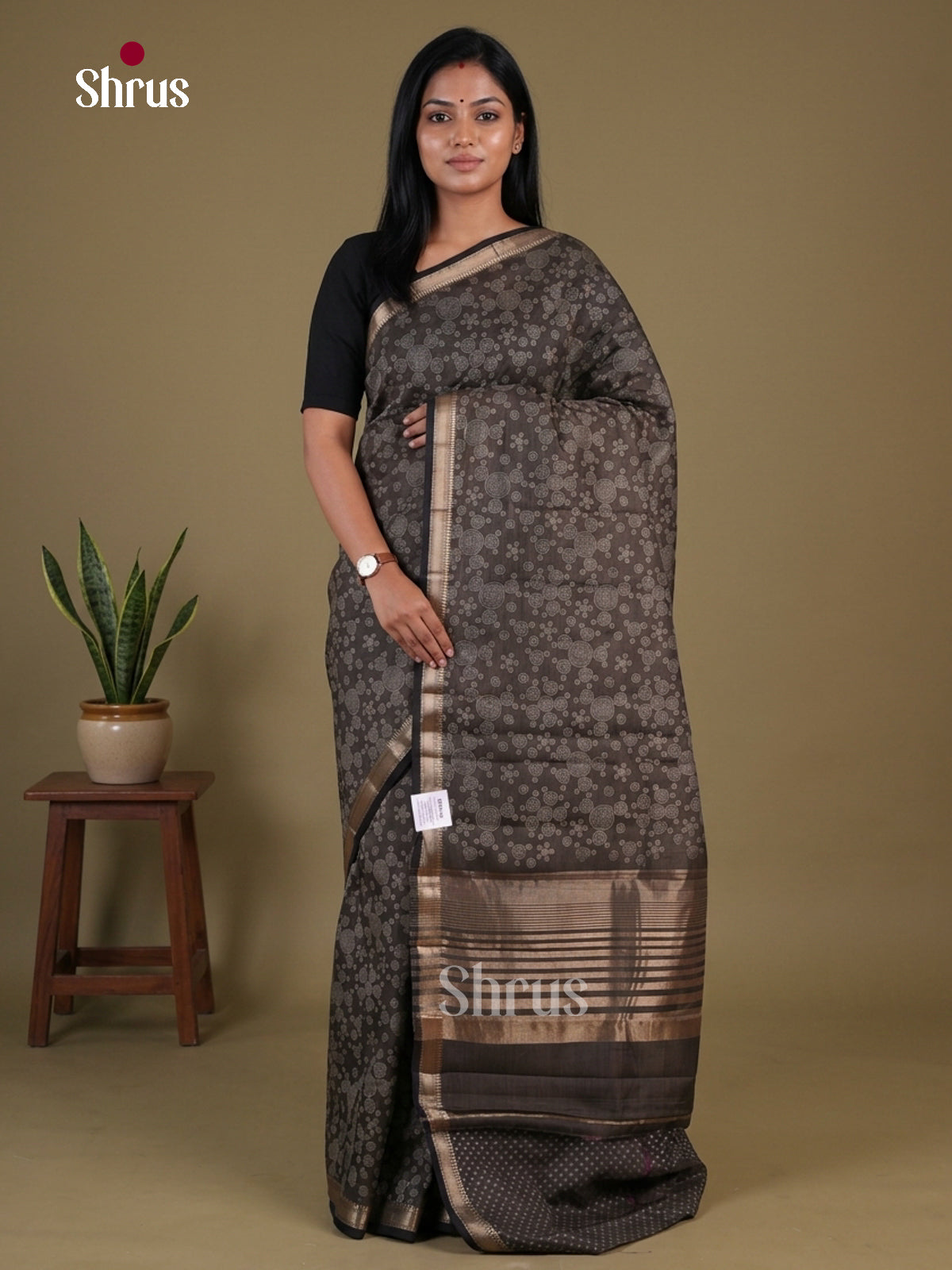 Semi Rawsilk Saree - EGS10047 - Shop on Shrus.com