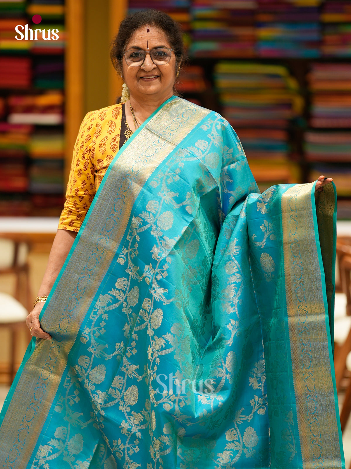 Soft Silk Saree - EGS11144