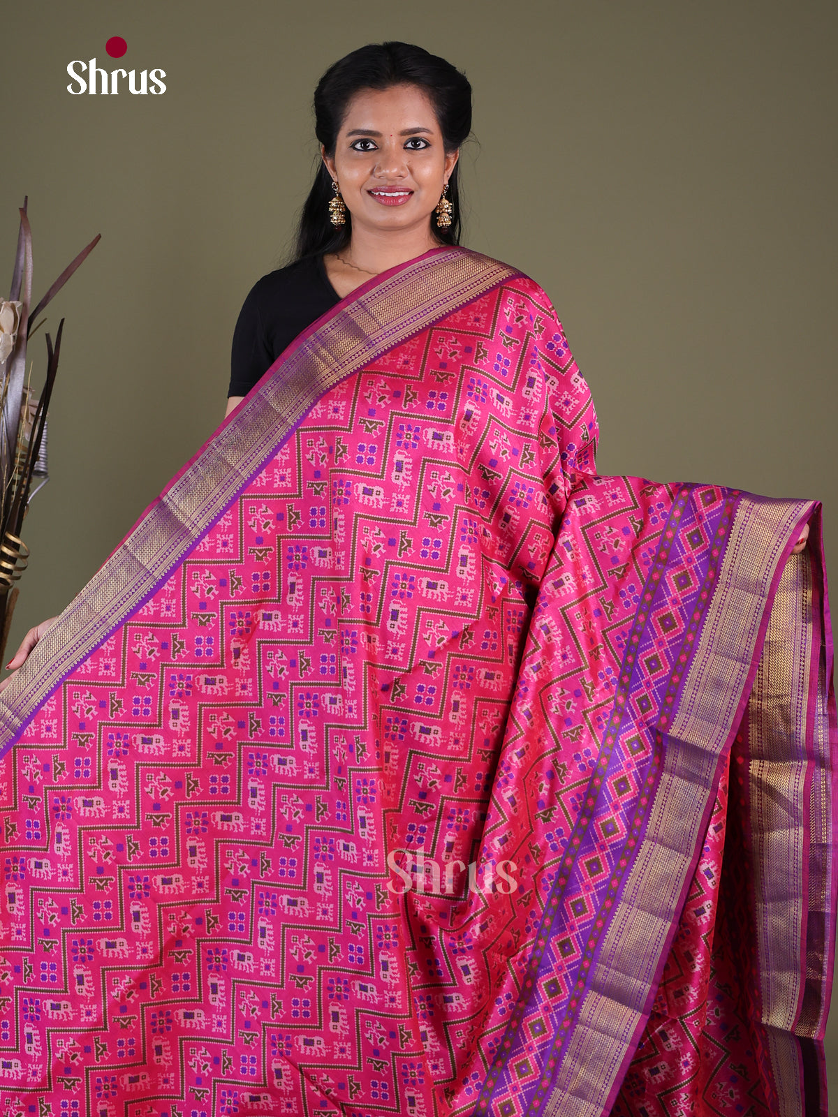 Semi Patola Saree - EGS21003