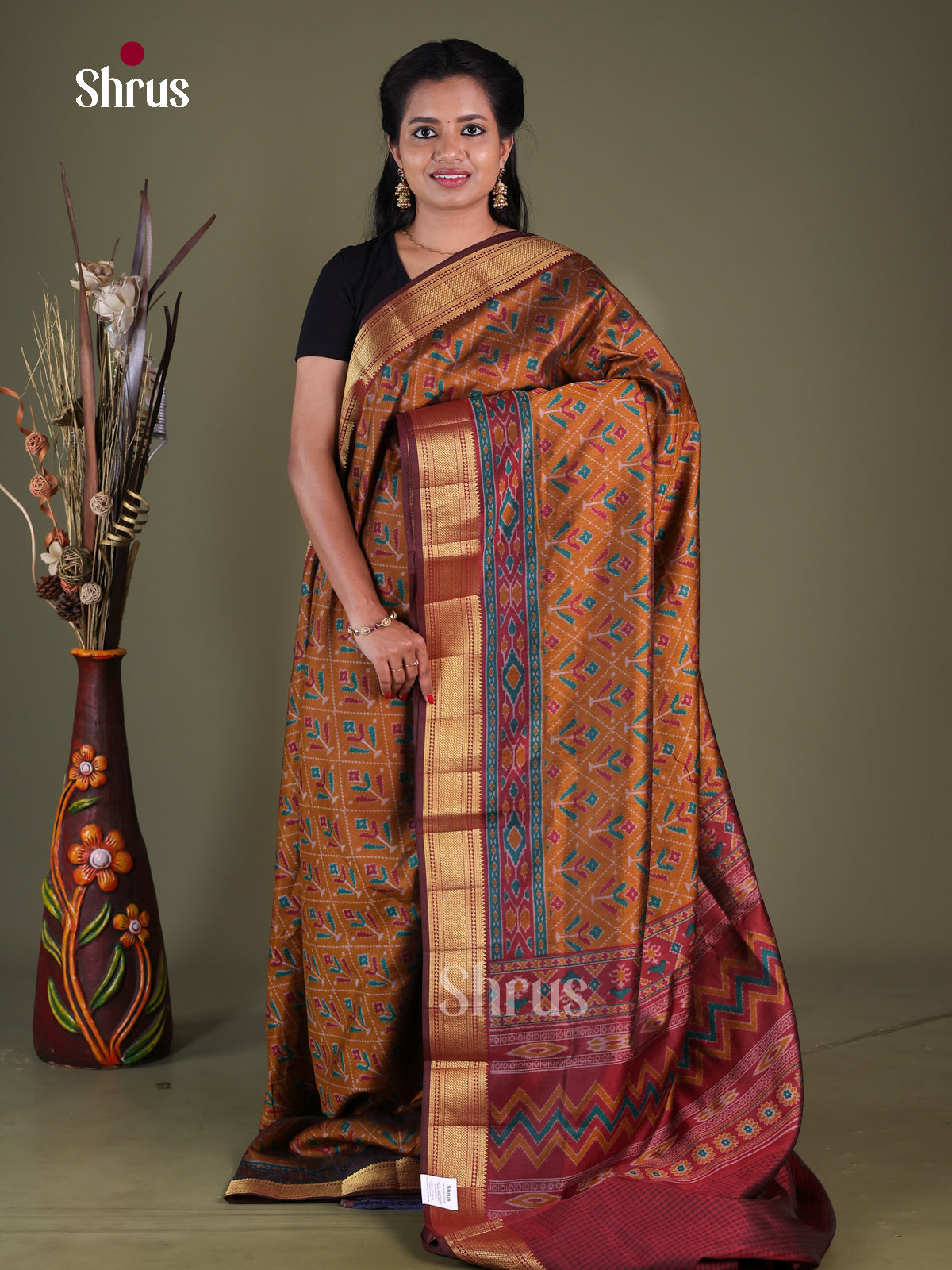 Semi Patola Saree - EGS21044