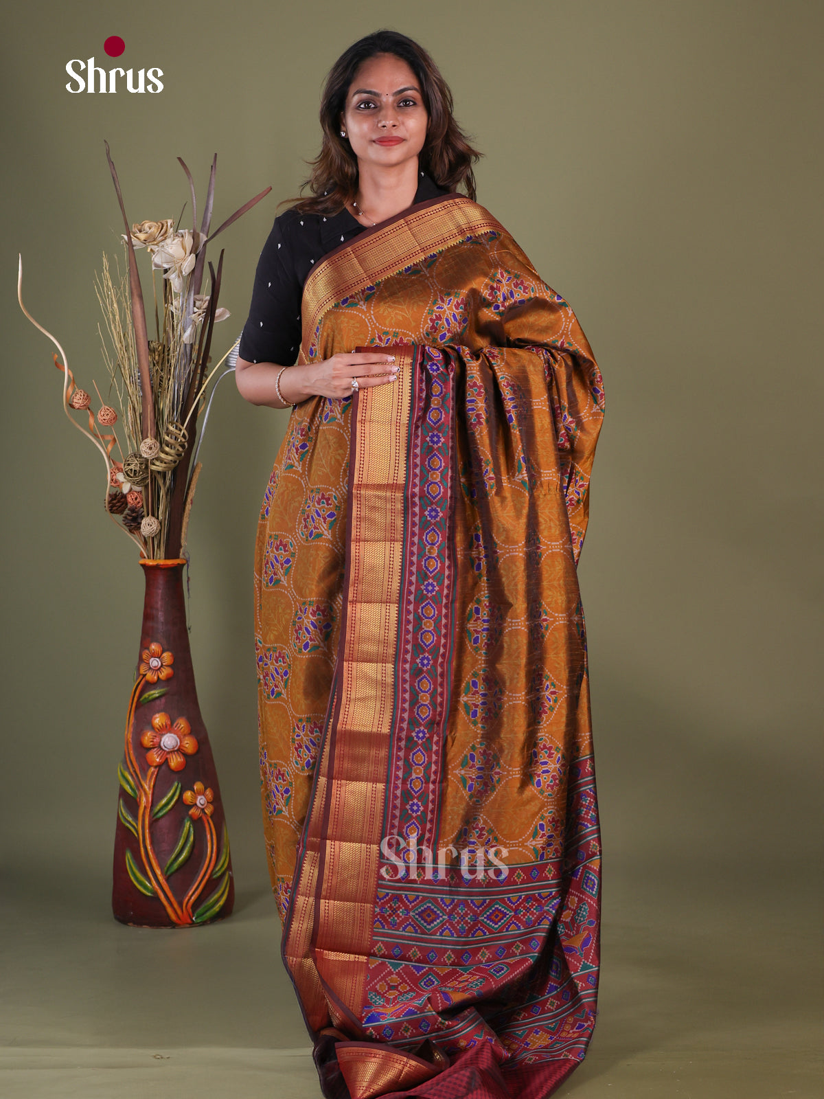 Semi Patola Saree - EGS21054