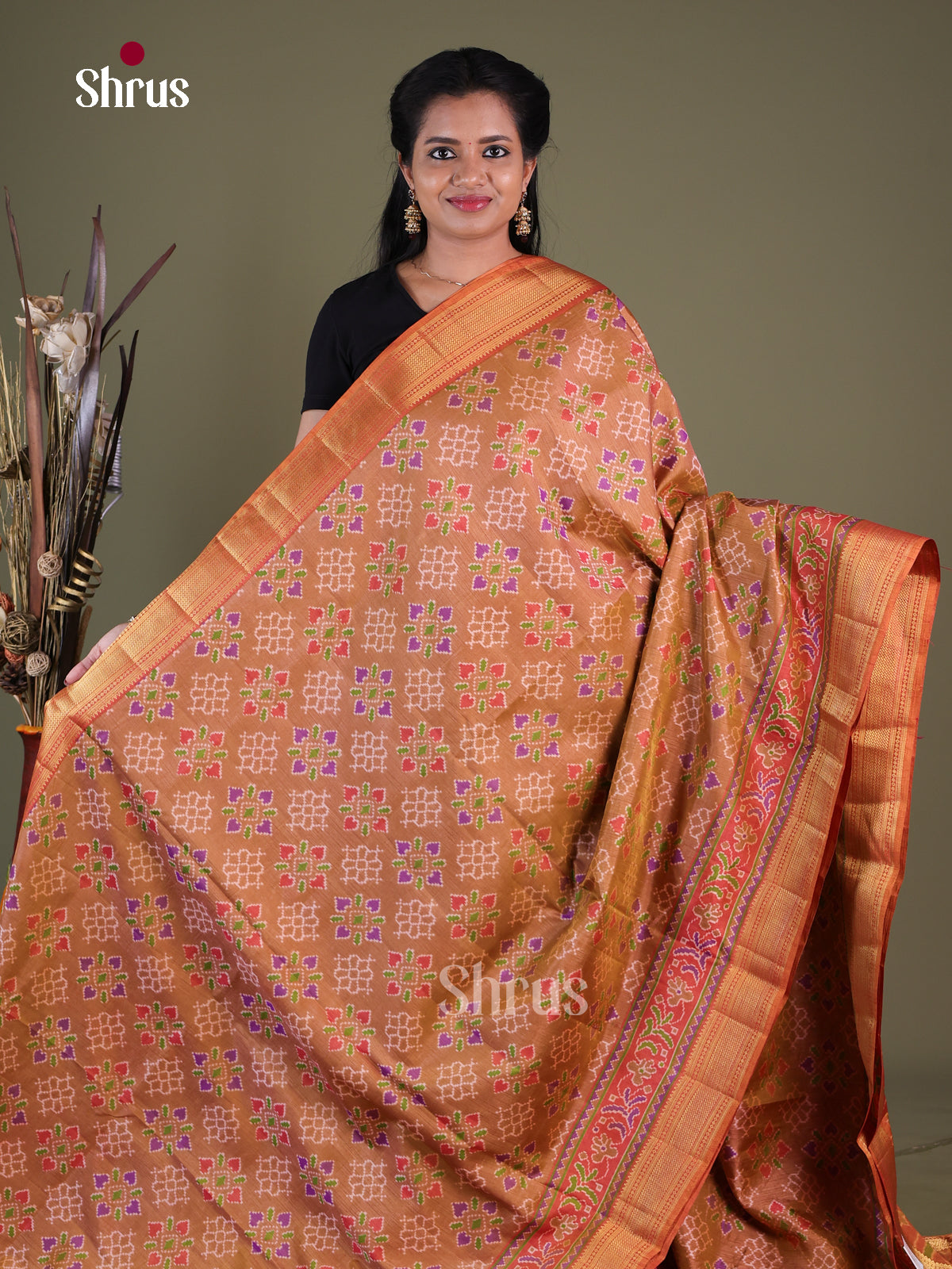Semi Patola Saree - EGS21065