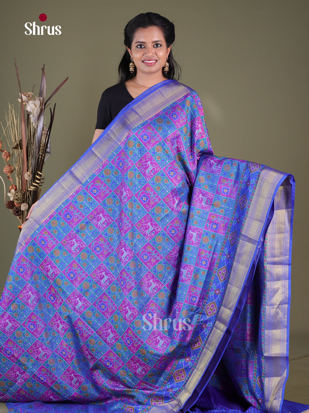 Semi Patola Saree - EGS21087