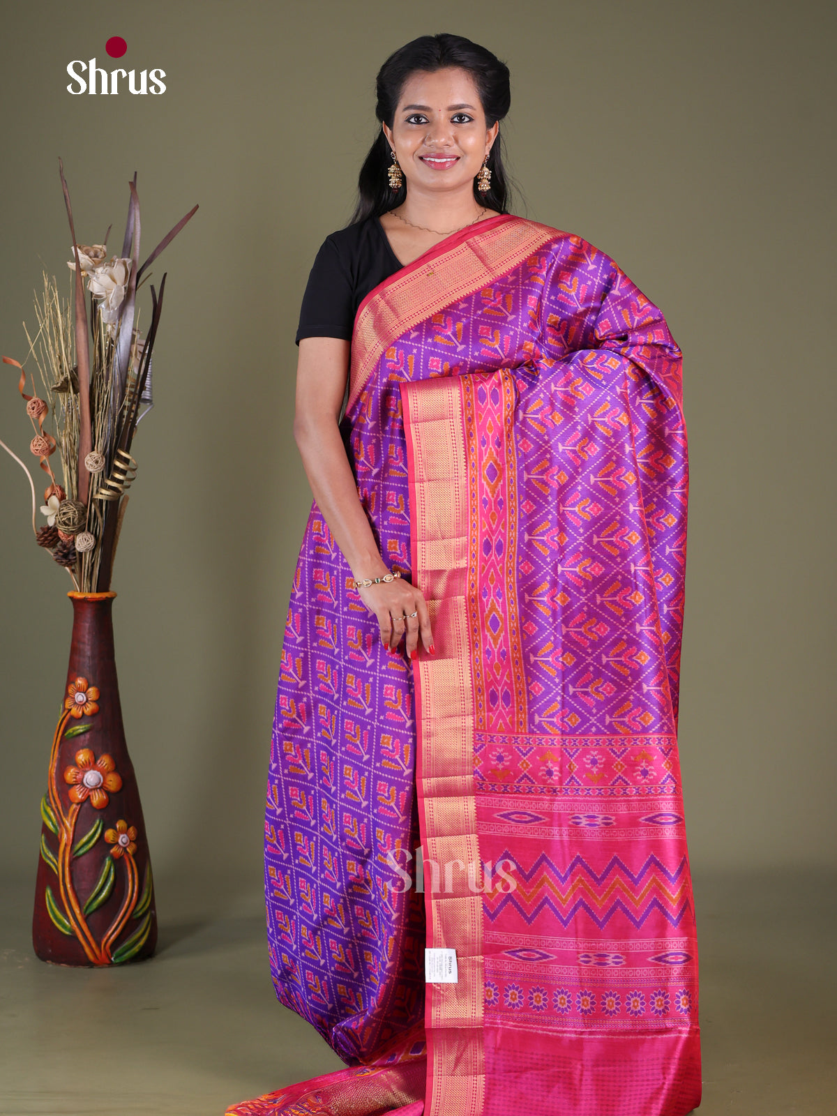 Semi Patola Saree - EGS21091