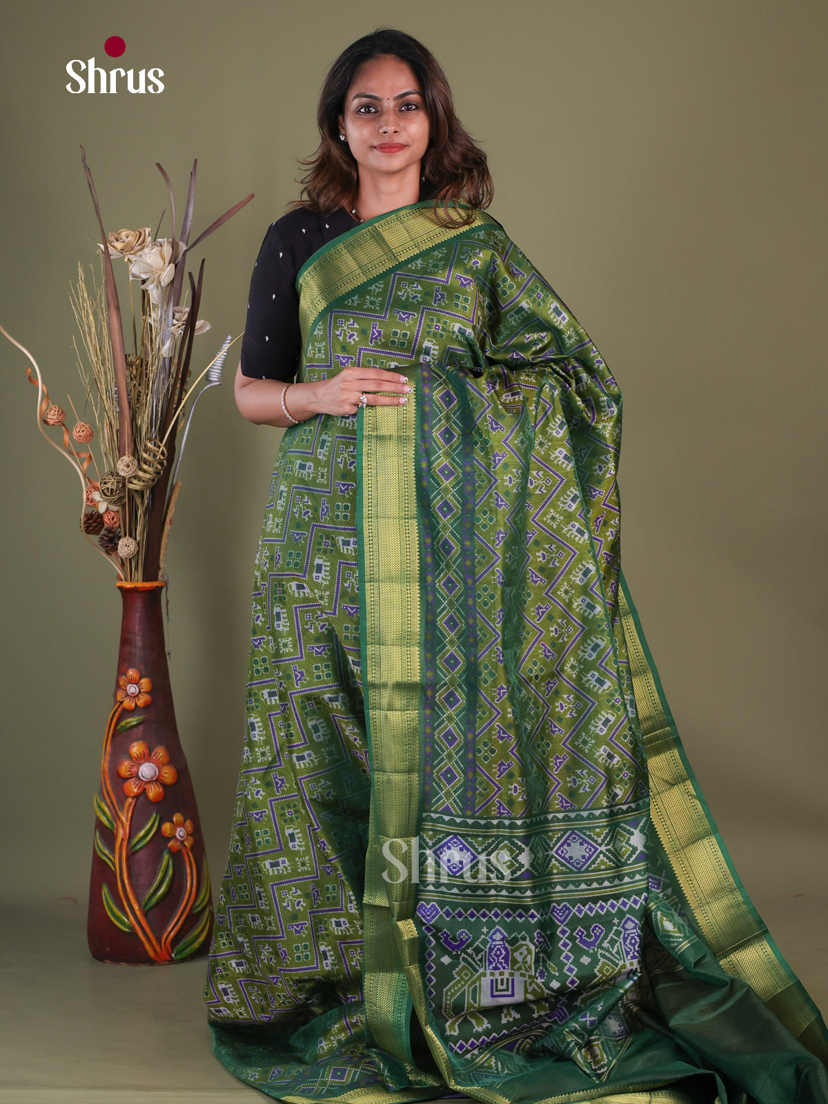 Semi Patola Saree - EGS21108