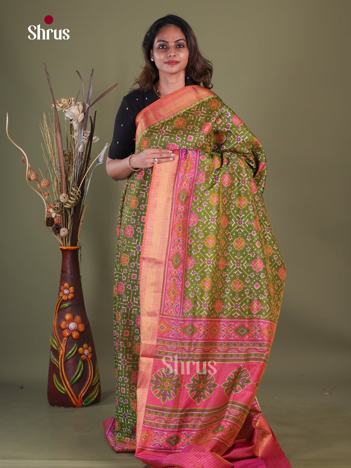 Semi Patola Saree - EGS21128