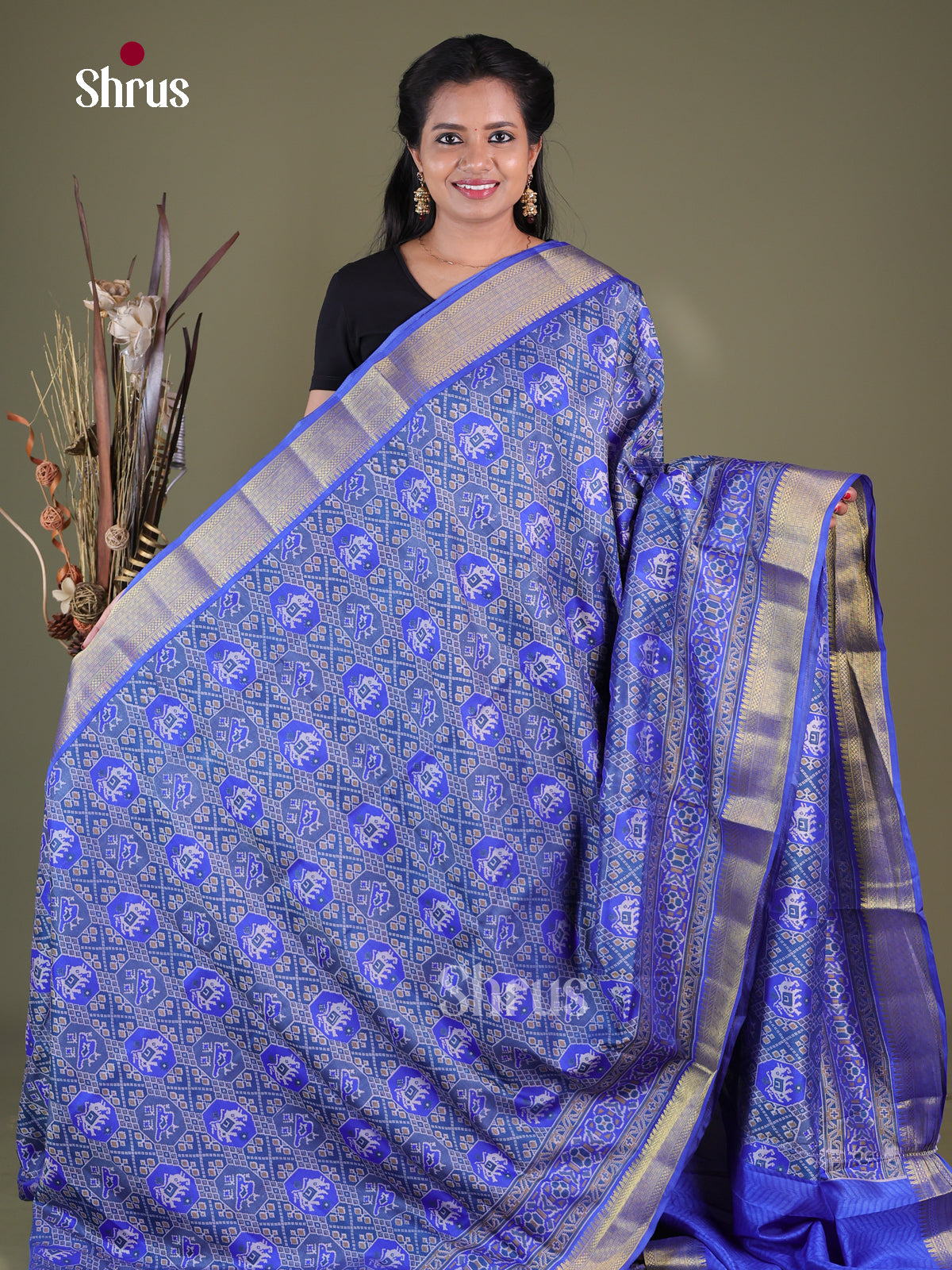 Semi Patola Saree - EGS21171