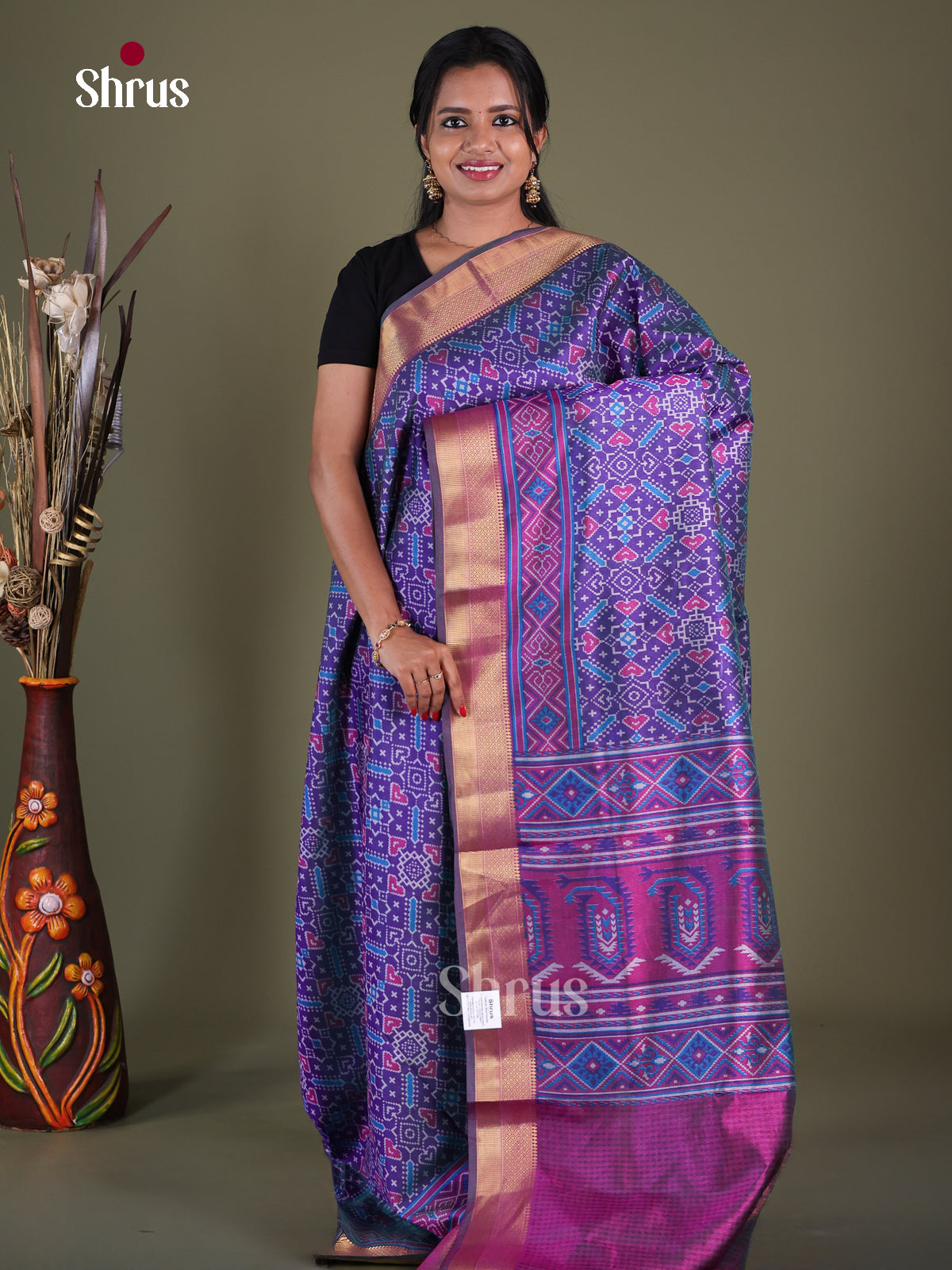 Semi Patola Saree - EGS21174
