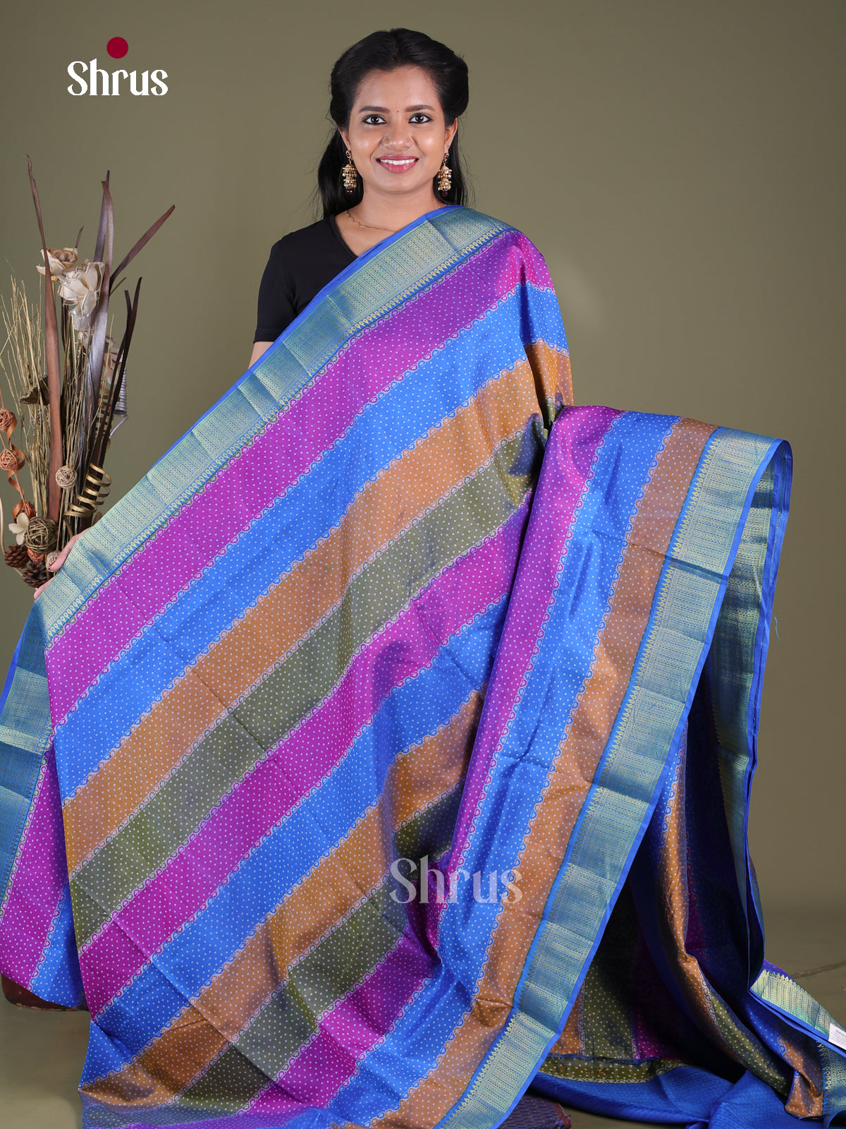 Semi Patola Saree - EGS21191