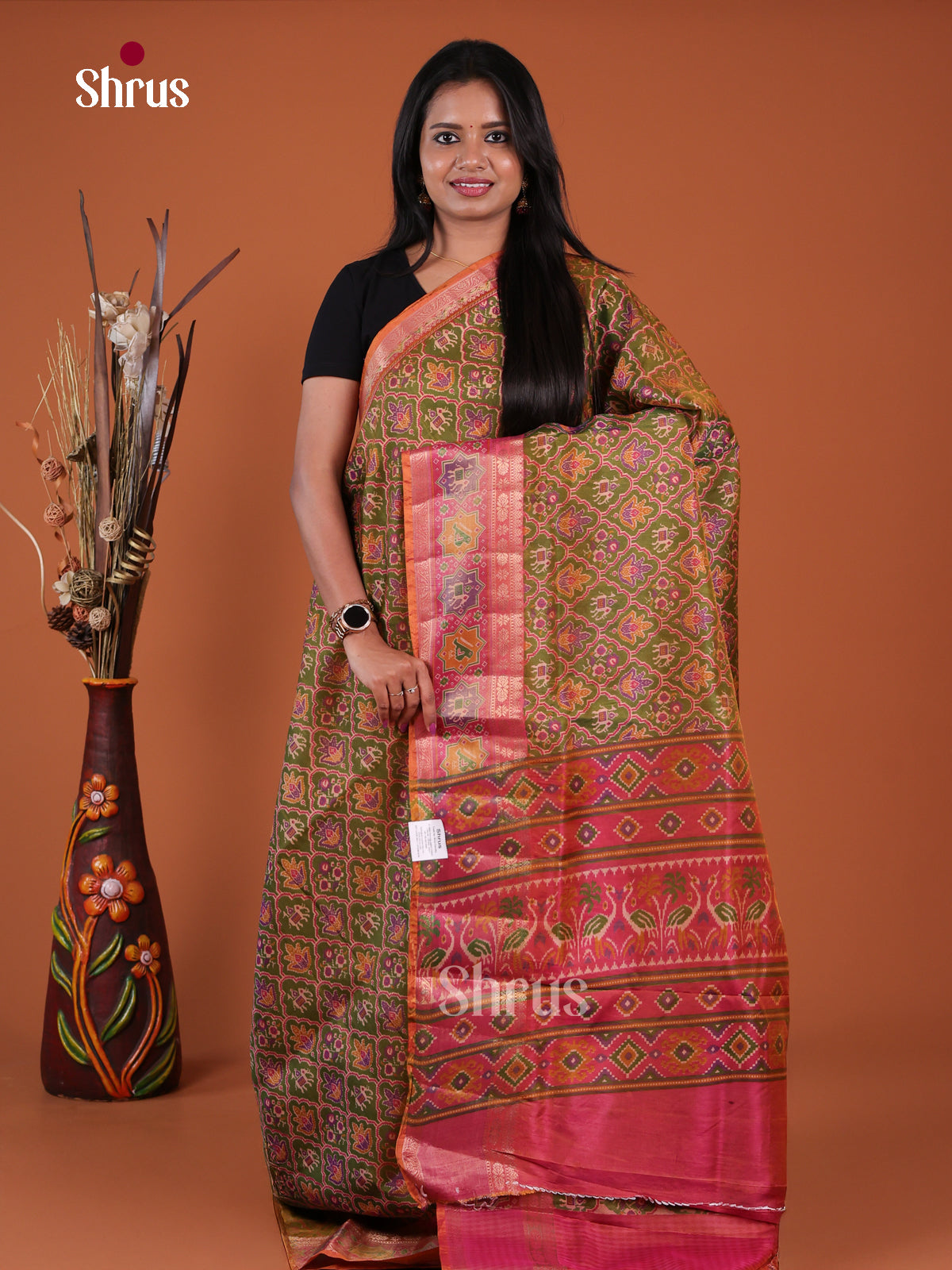Green & Orangish Pink - Semi Patola Saree