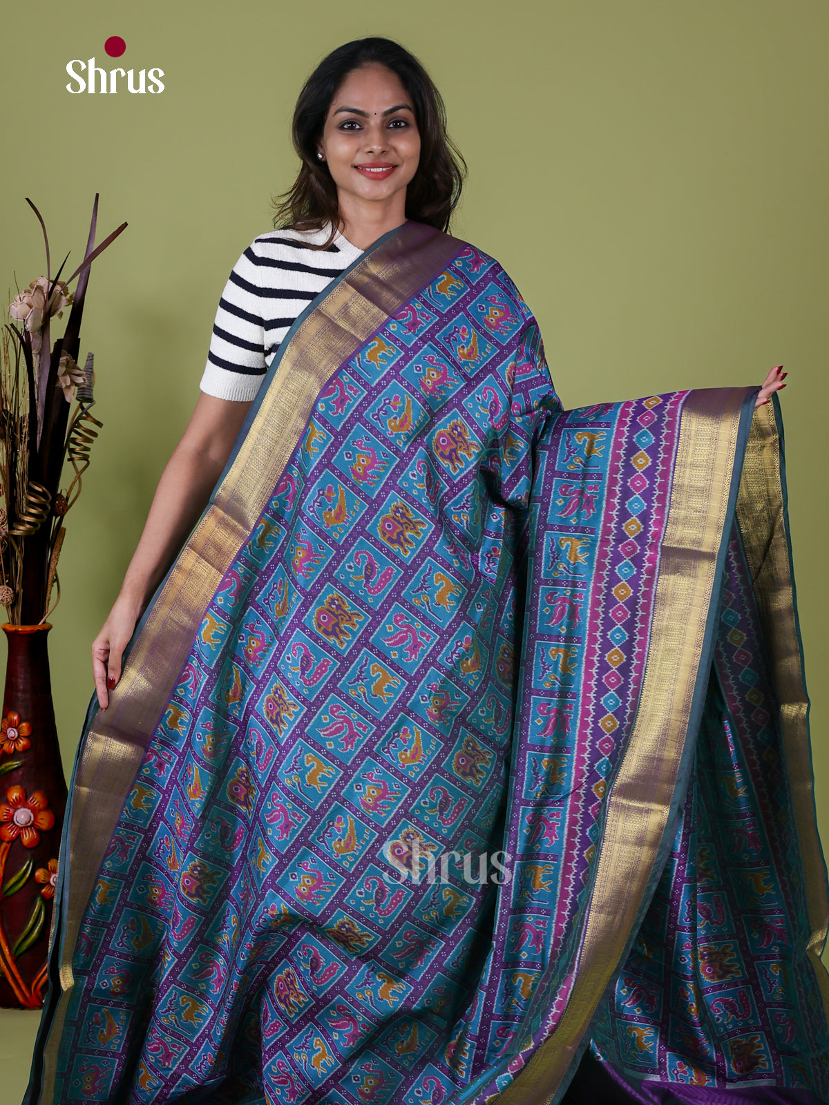 Semi Patola Saree - EH18008