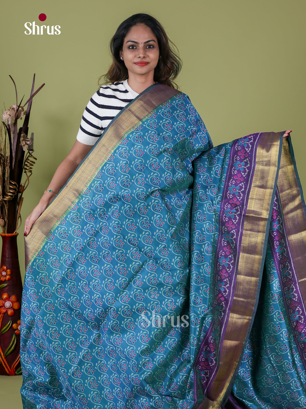 Semi Patola Saree - EH18010