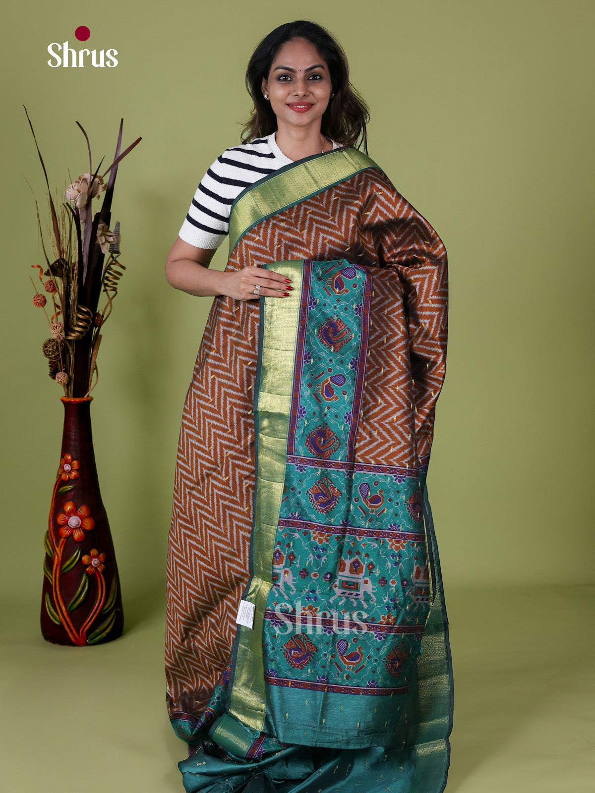 Semi Patola Saree - EH18029