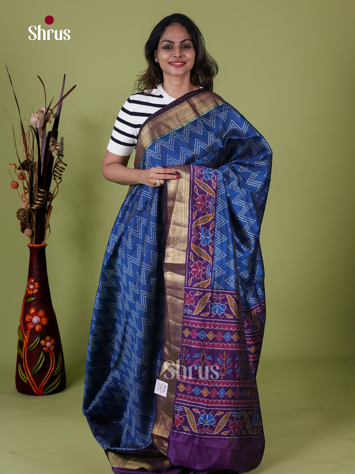Semi Patola Saree - EH18032