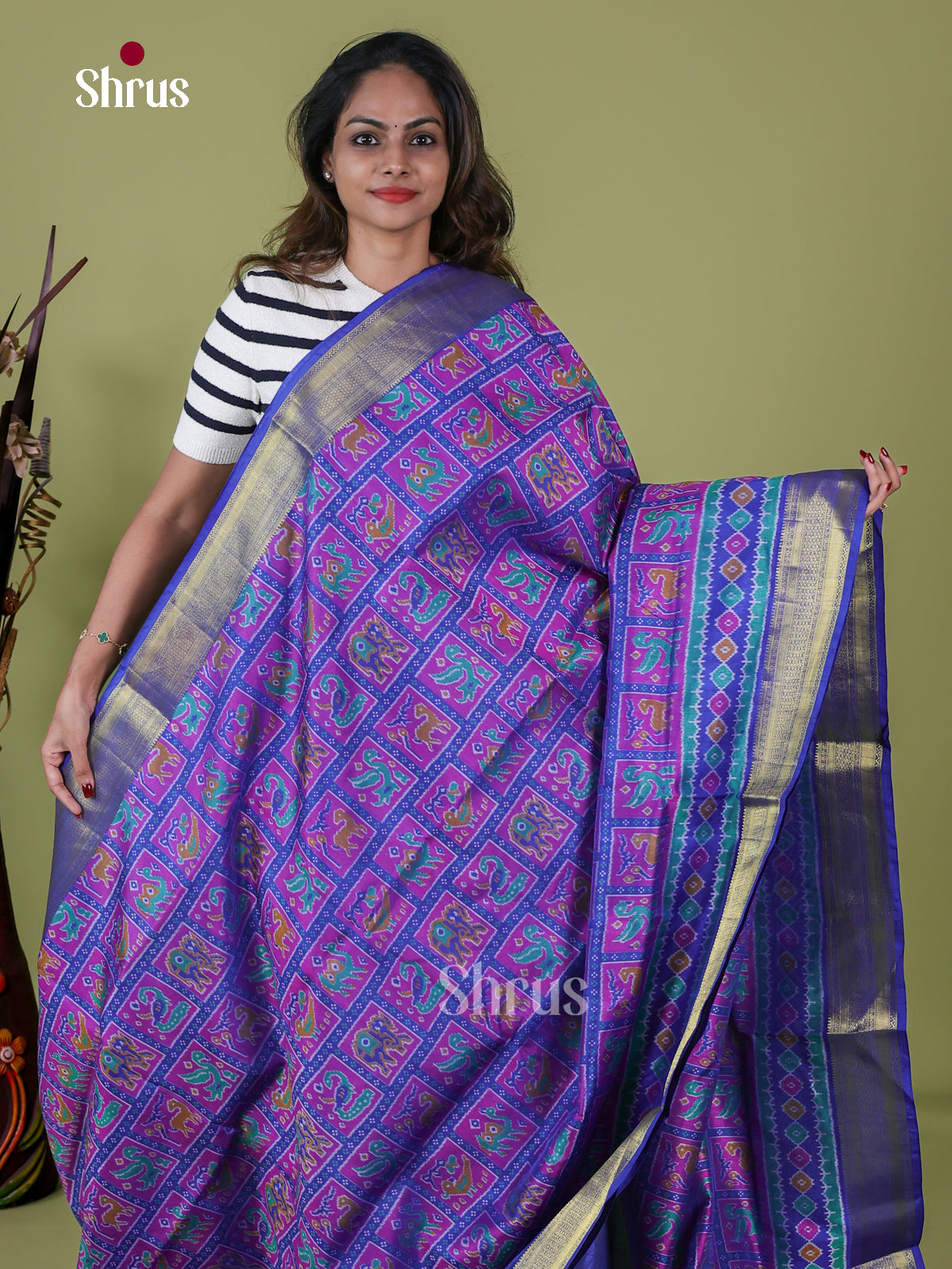 Semi Patola Saree - EH18033