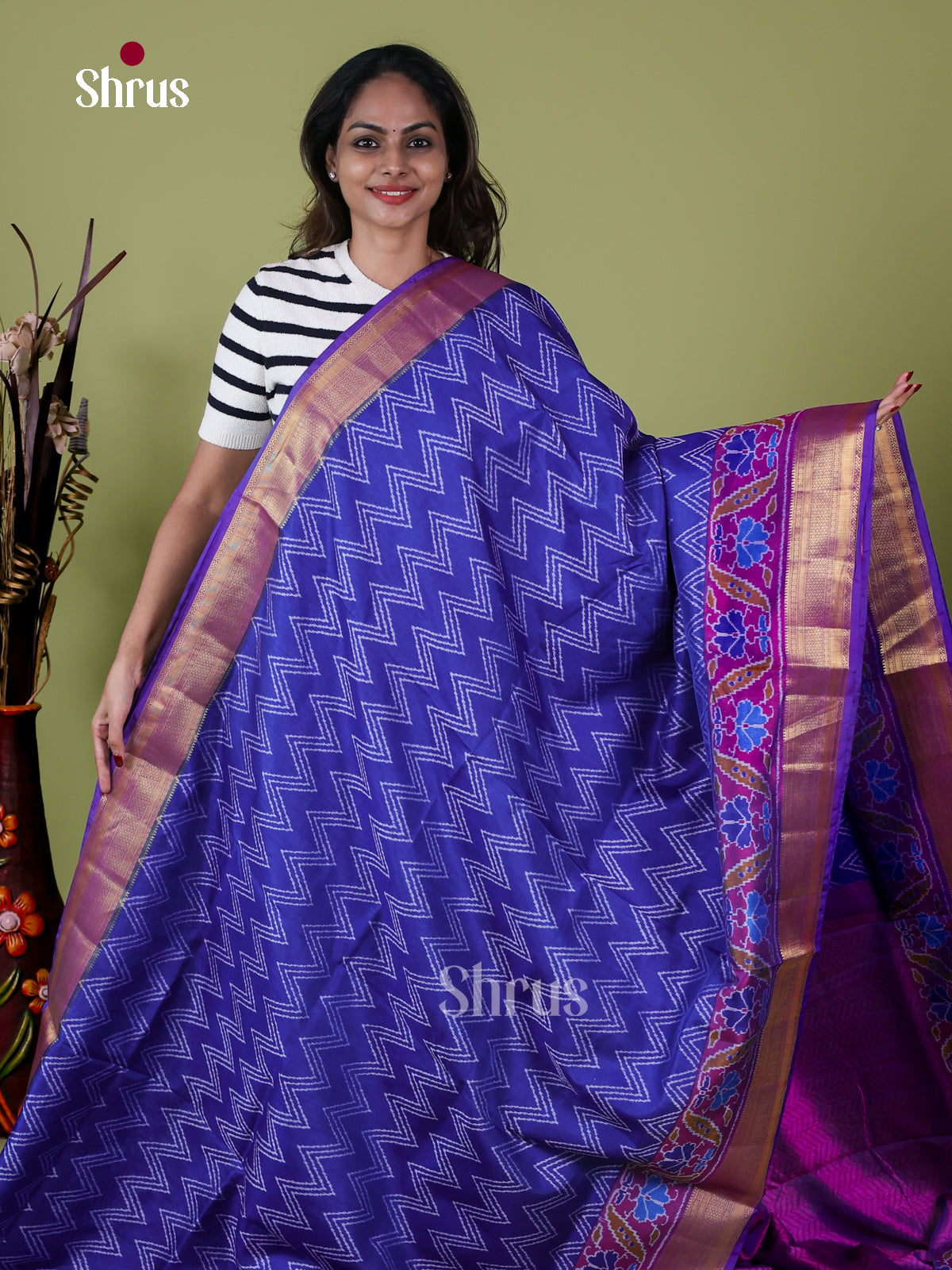 Semi Patola Saree - EH18039