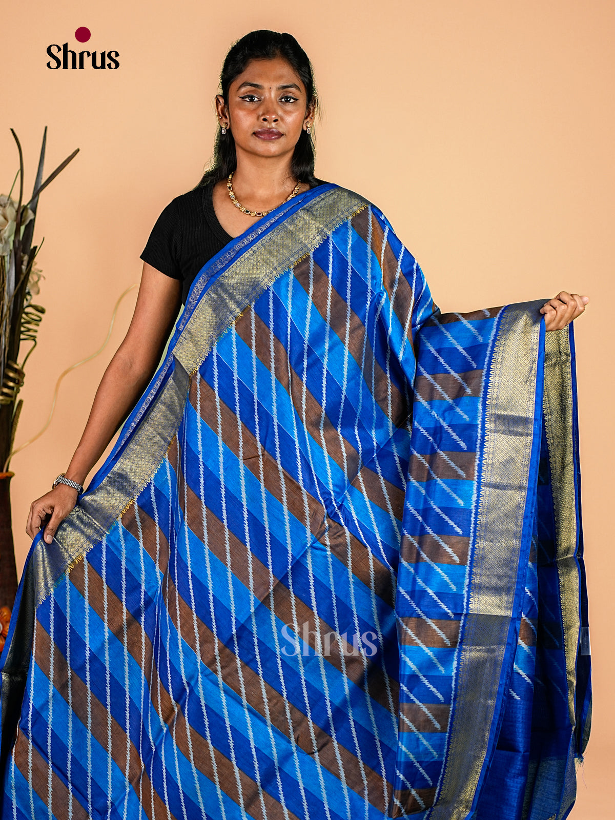 Semi Patola Saree - EH18045