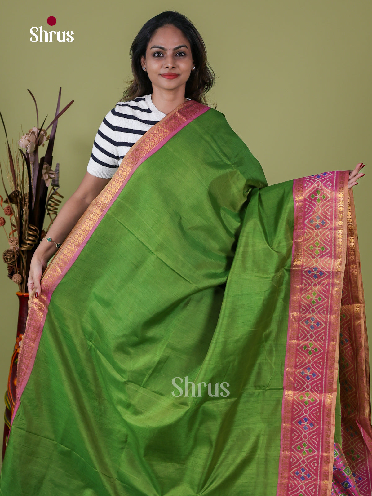Semi Patola Saree - EH18081