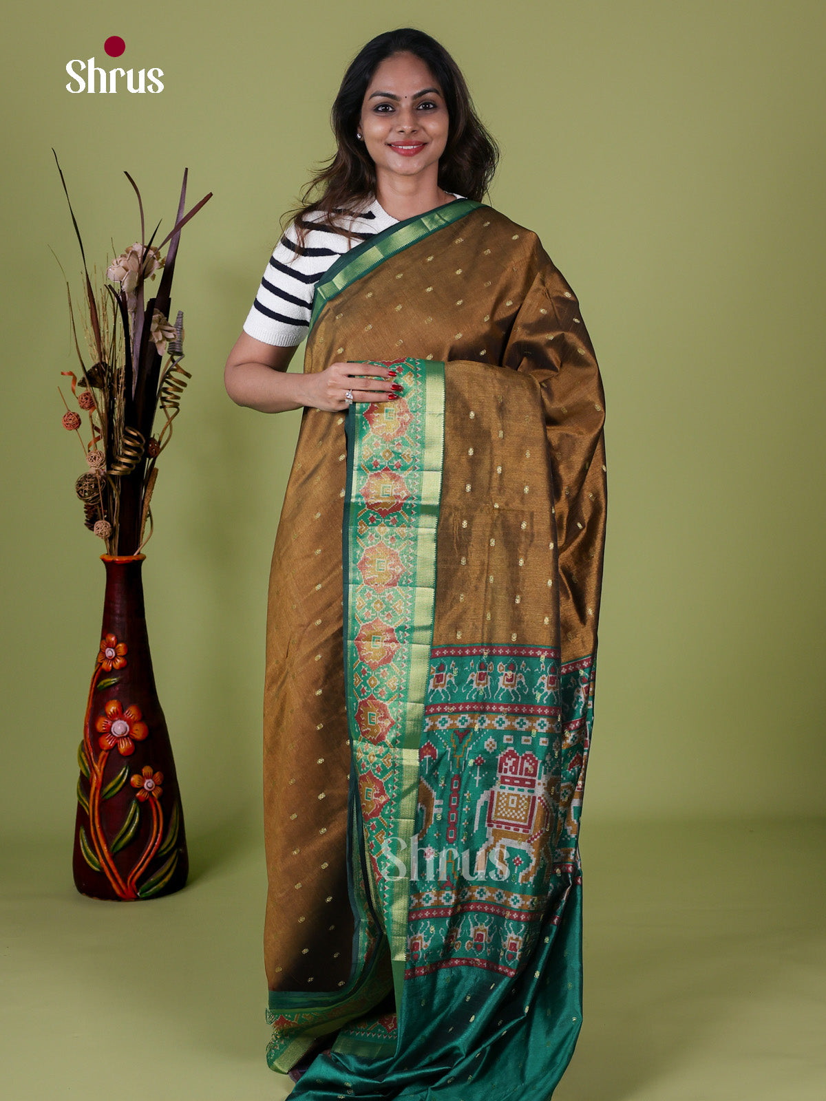 Semi Patola Saree - EH18107