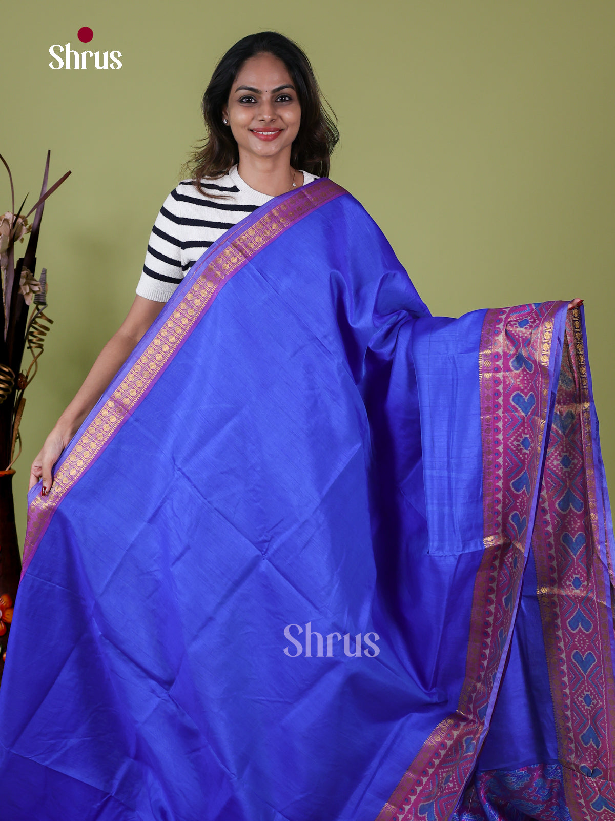 Semi Patola Saree - EH18125