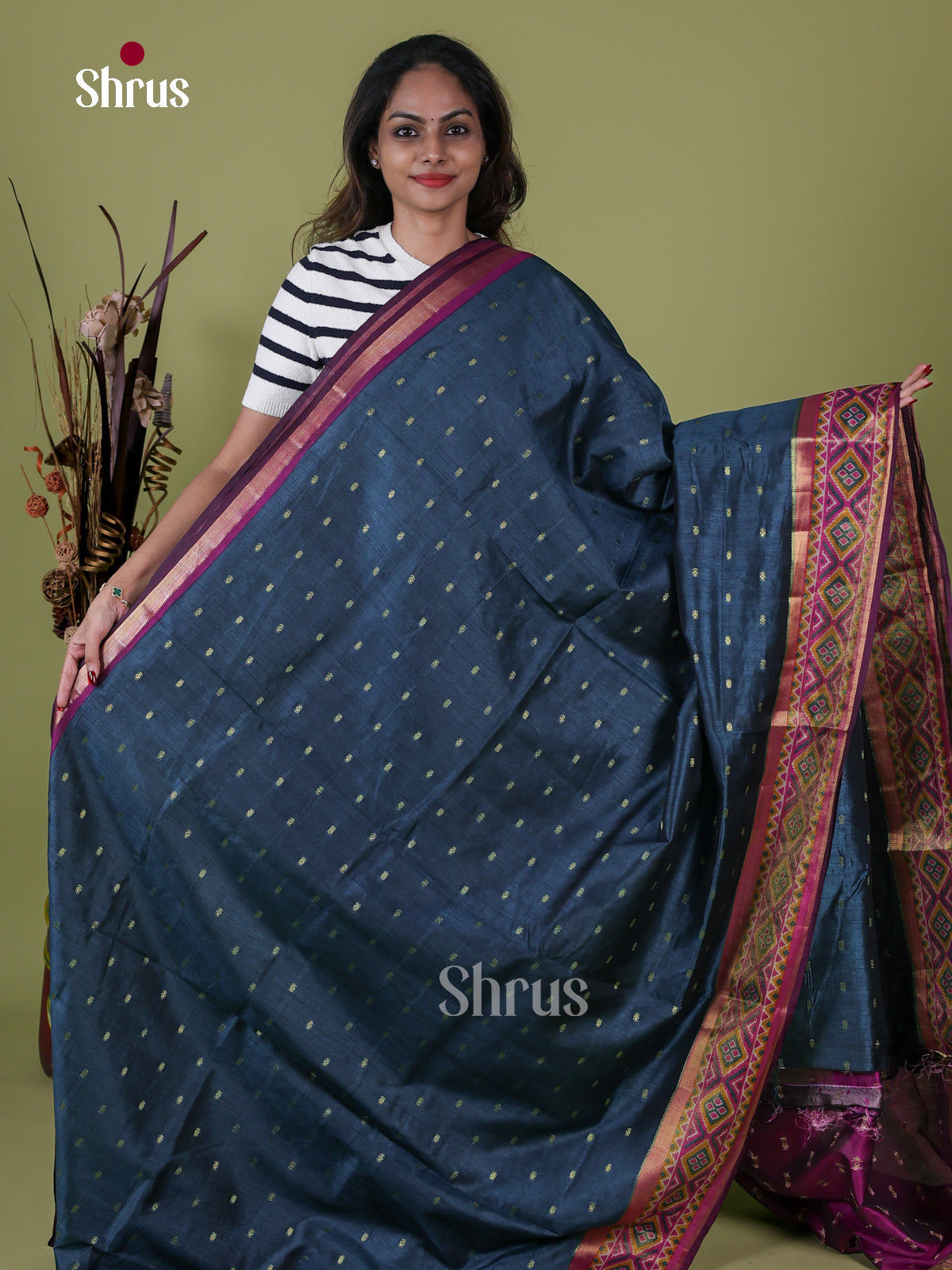 Semi Patola Saree - EH18144