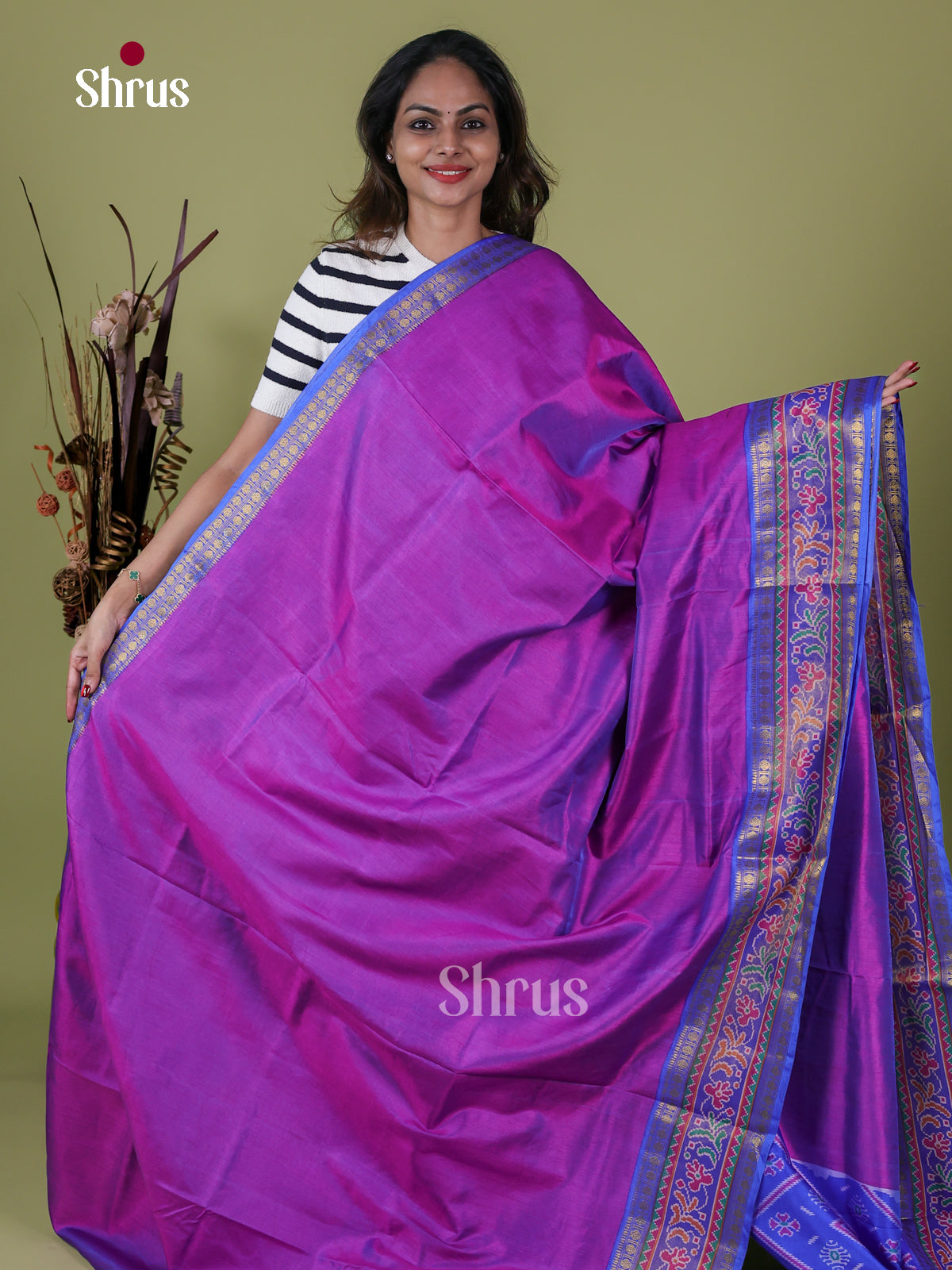 Semi Patola Saree - EH18156