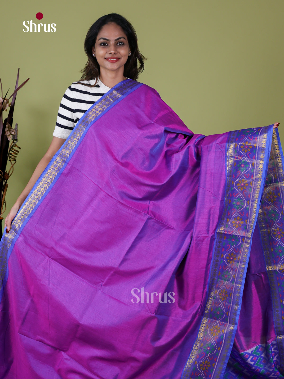 Semi Patola Saree - EH18167