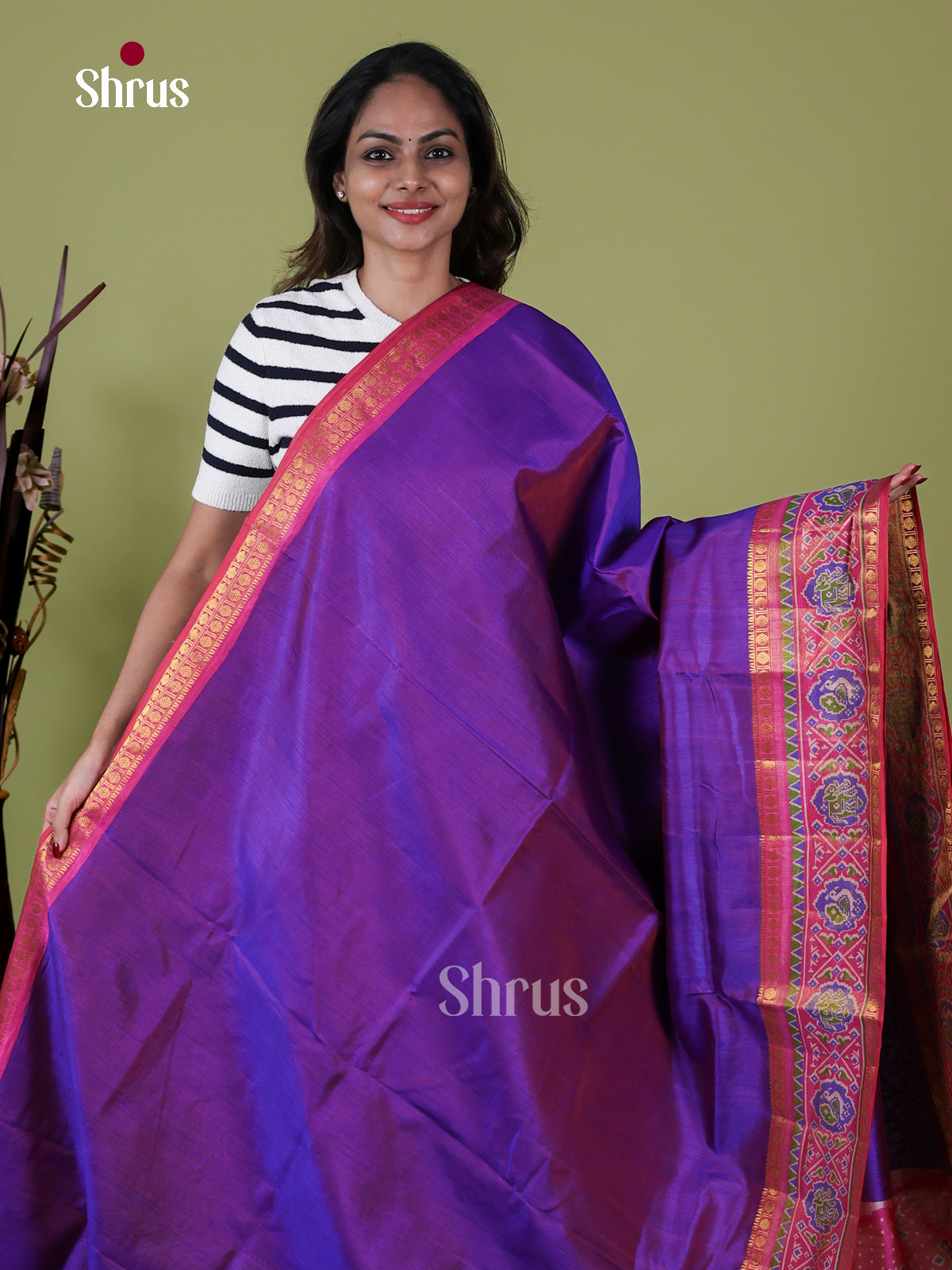 Semi Patola Saree - EH18168