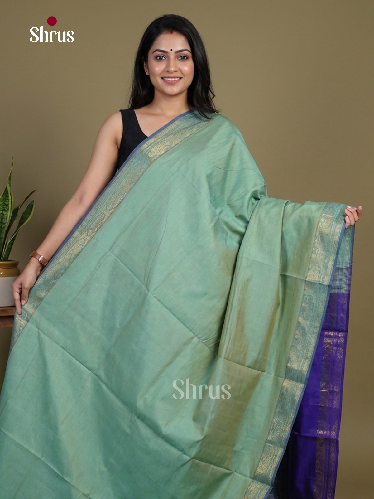Silkcotton-halfpure Saree - EH28120